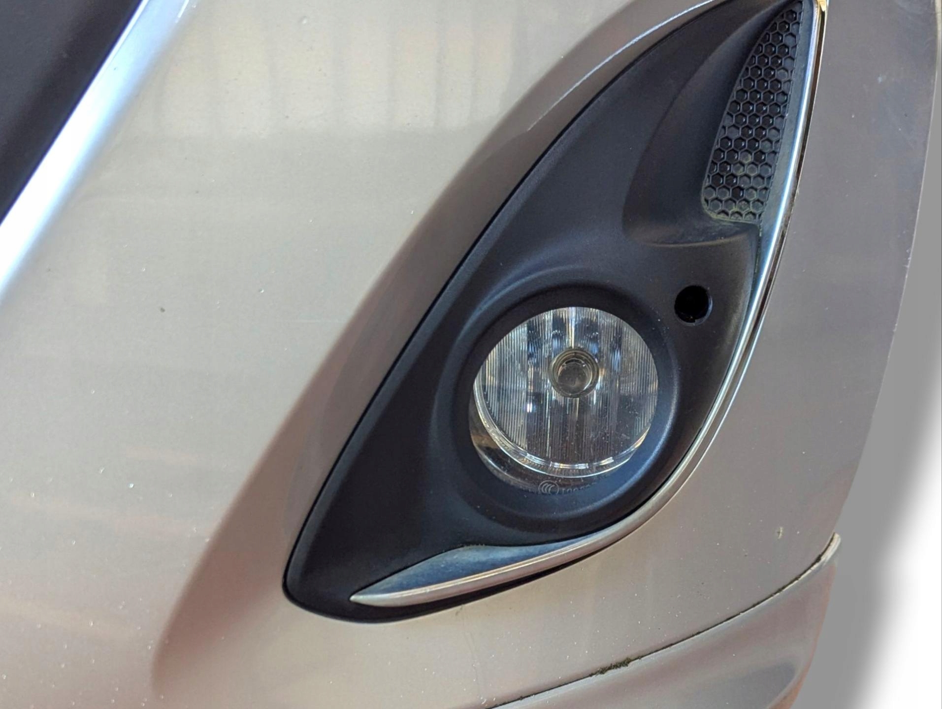 nárazník předek Opel Corsa D facelift 2011 13285996