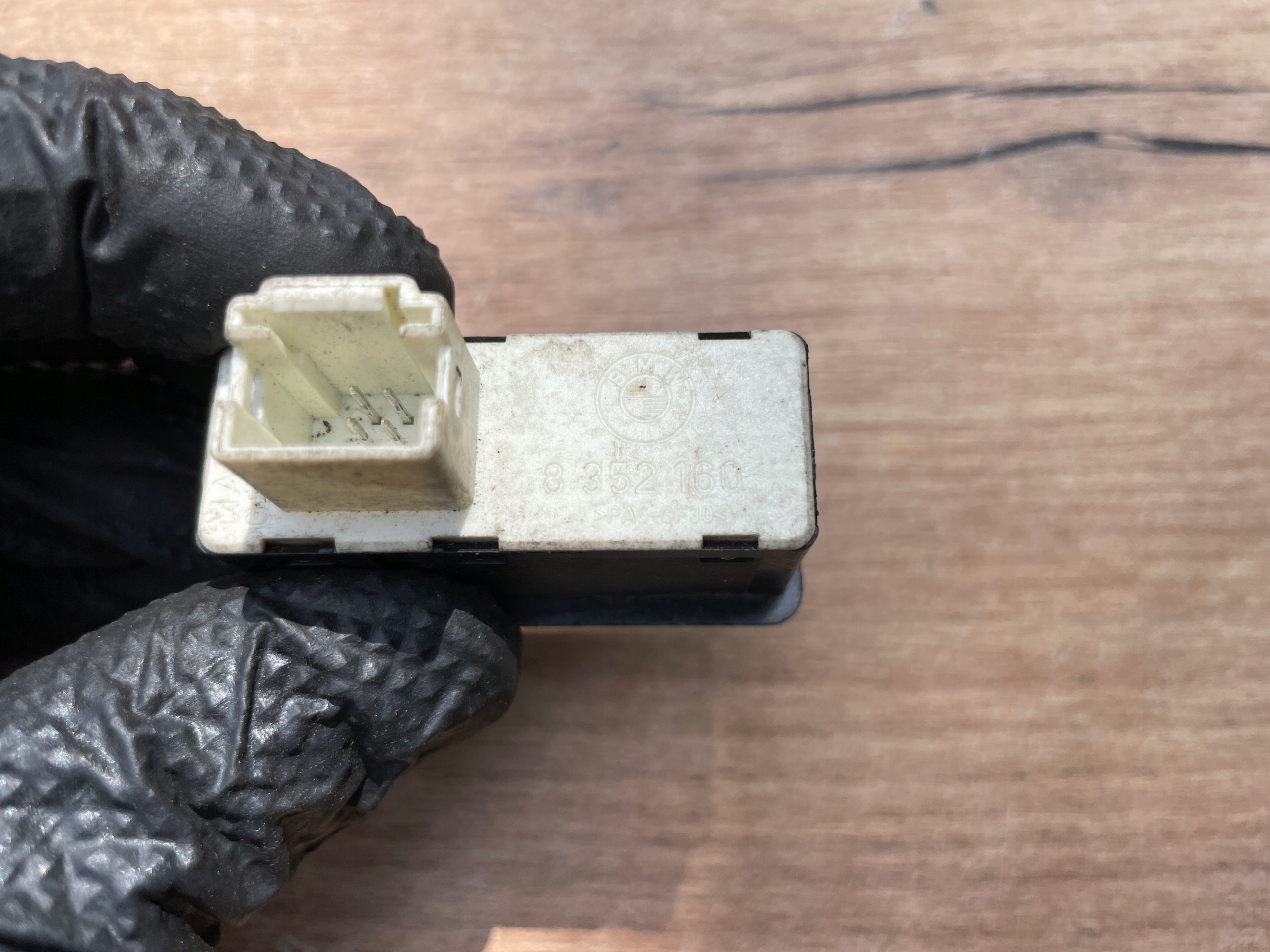 BMW E39 E38 Bouton PAMIEC Siège 8352160
