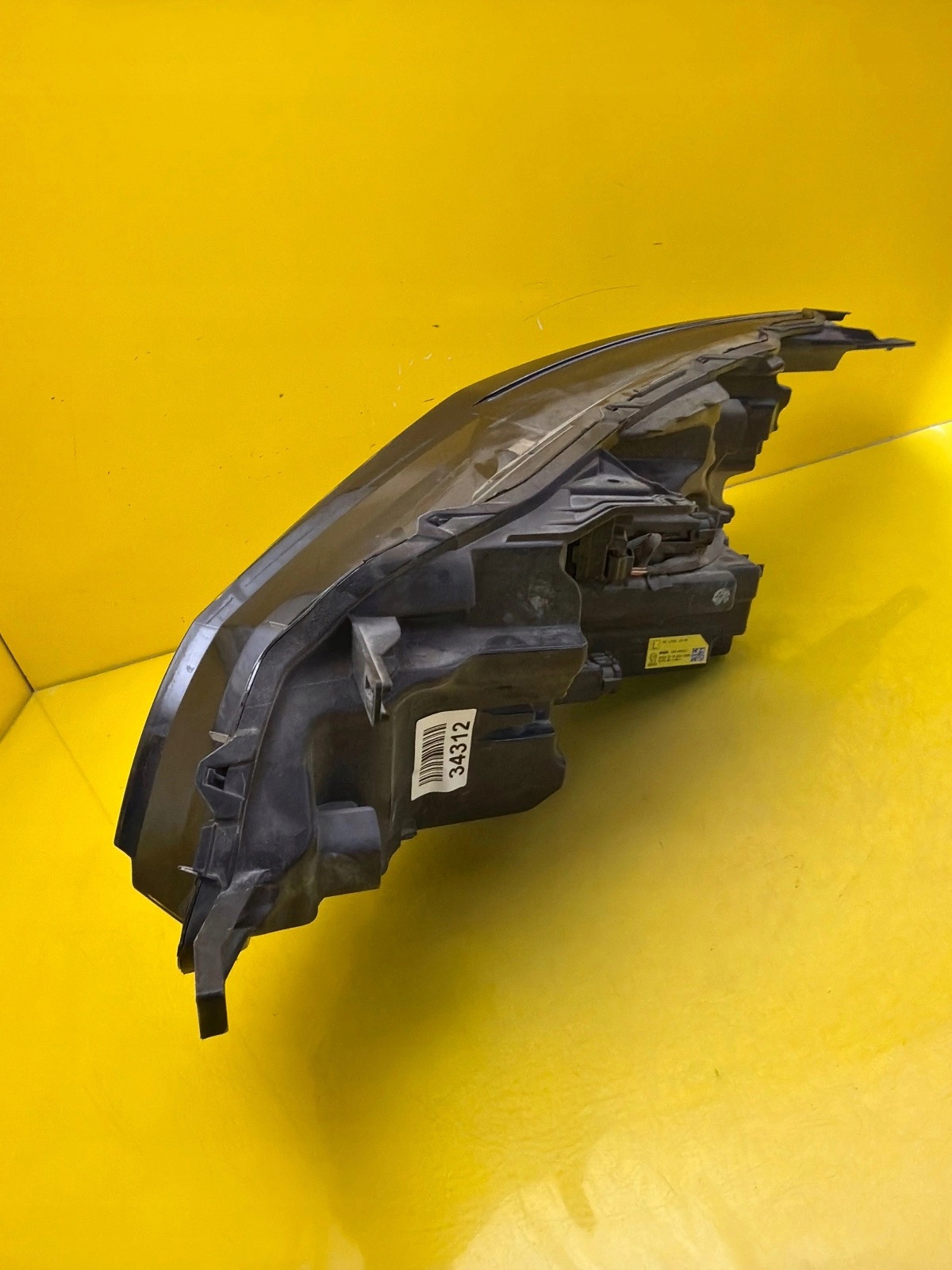 light right Nissan Qashqai 21- Full Led 100-8D02J