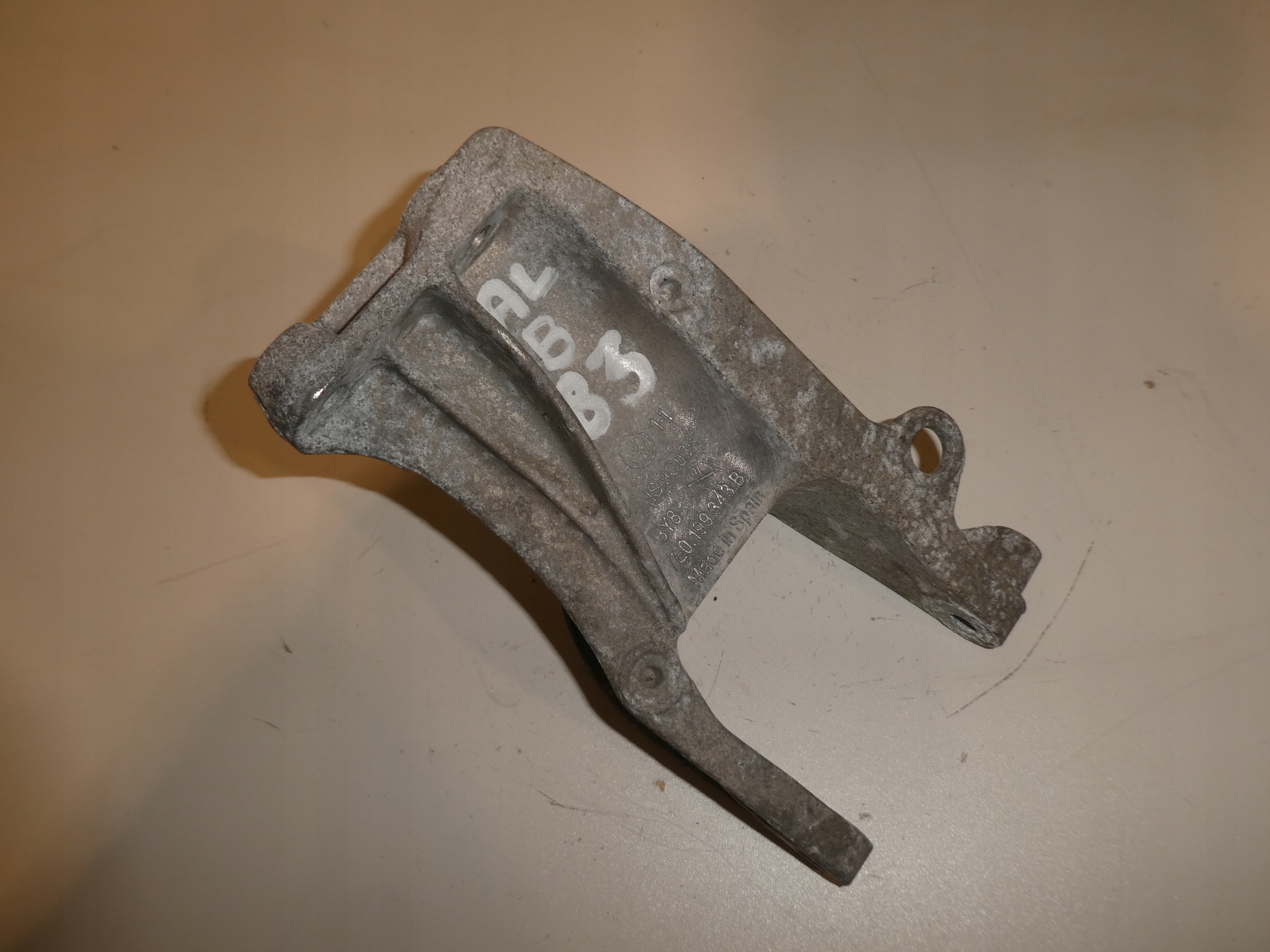VW T6 2.0TDI holder engine mount 7E0199343B