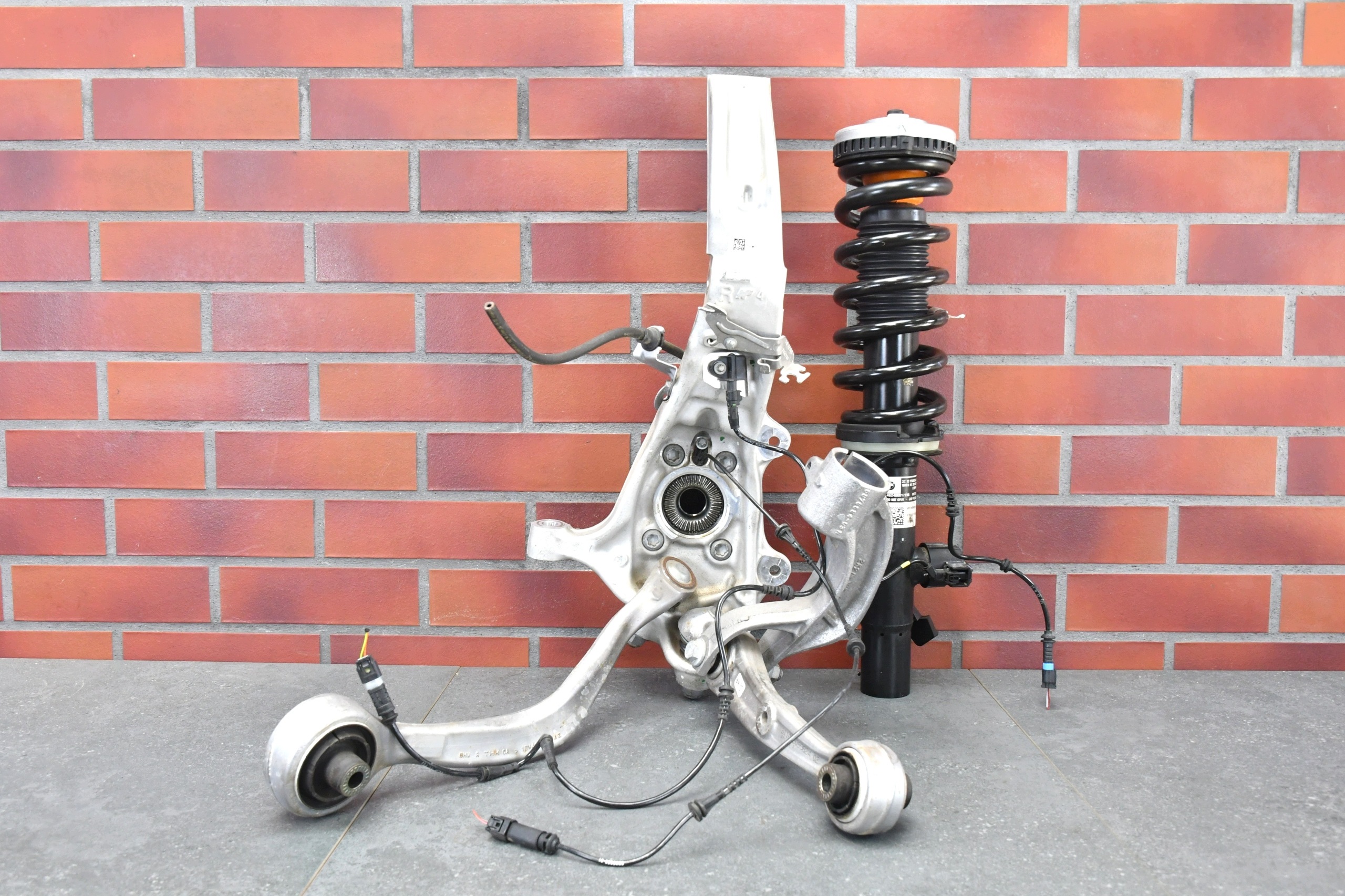 swing right front front shock absorber right BMW X5M F95 X6M F96 75km