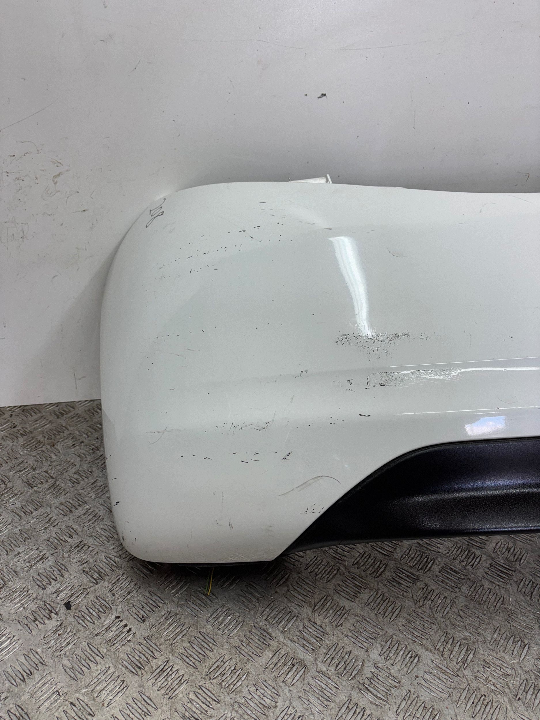 Paraurti posteriore posteriore PEUGEOT 208 e