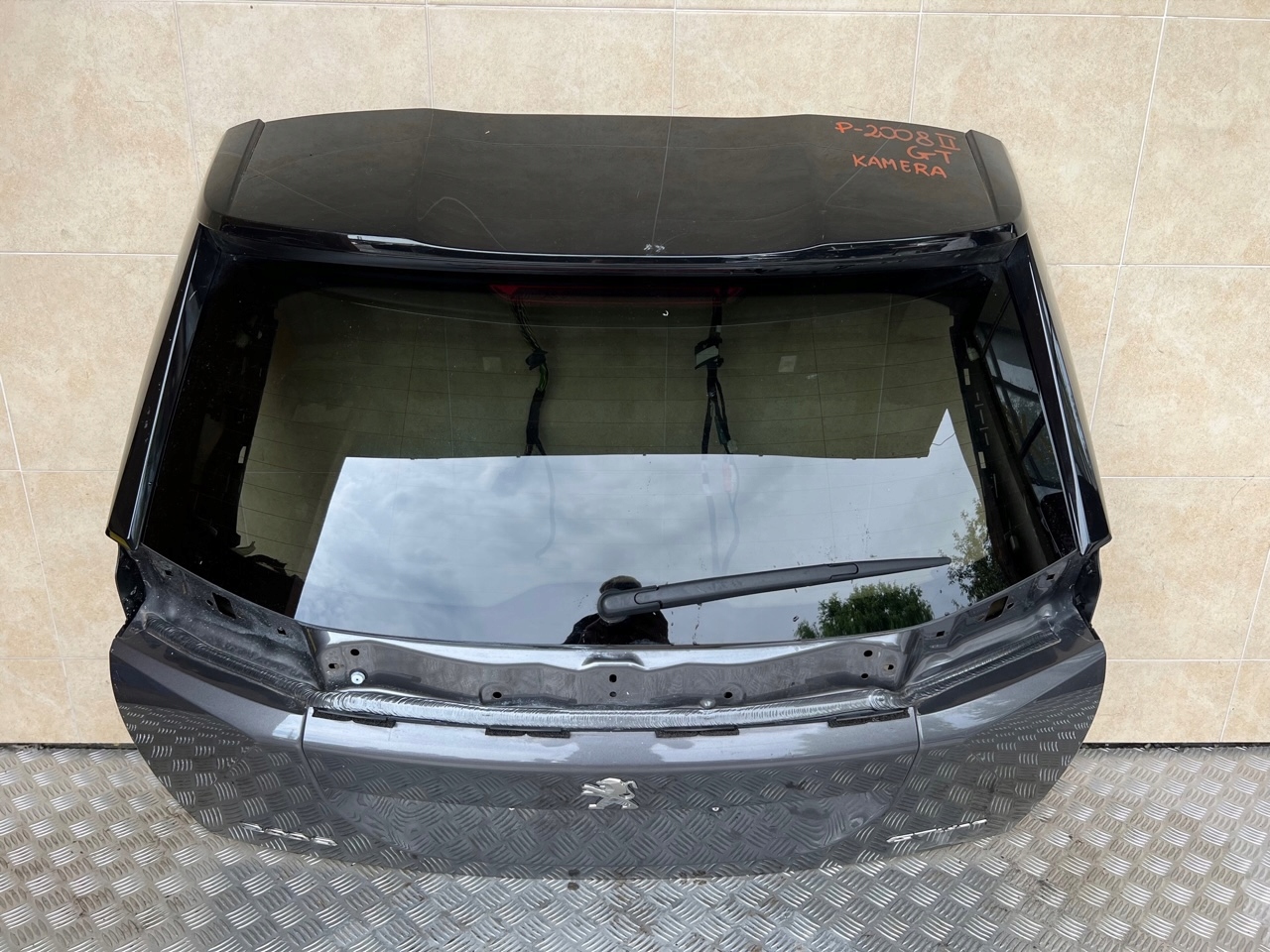 KLAPA TYLNA PEUGEOT 2008 II GT LINE + KAMERA Typ samochodu Samochody osobowe
