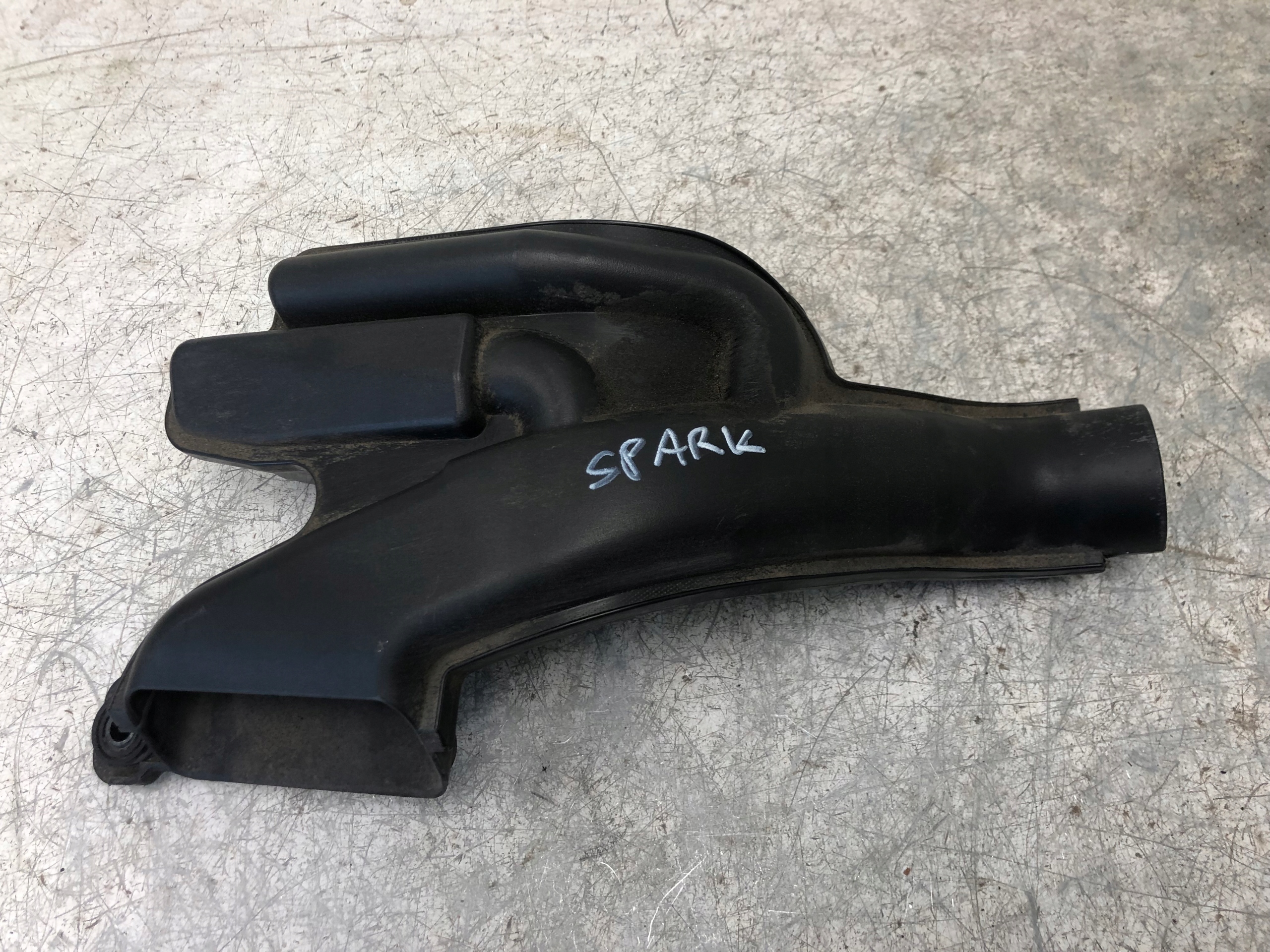 Gehäuse REZONATORA luft CHEVROLET SPARK