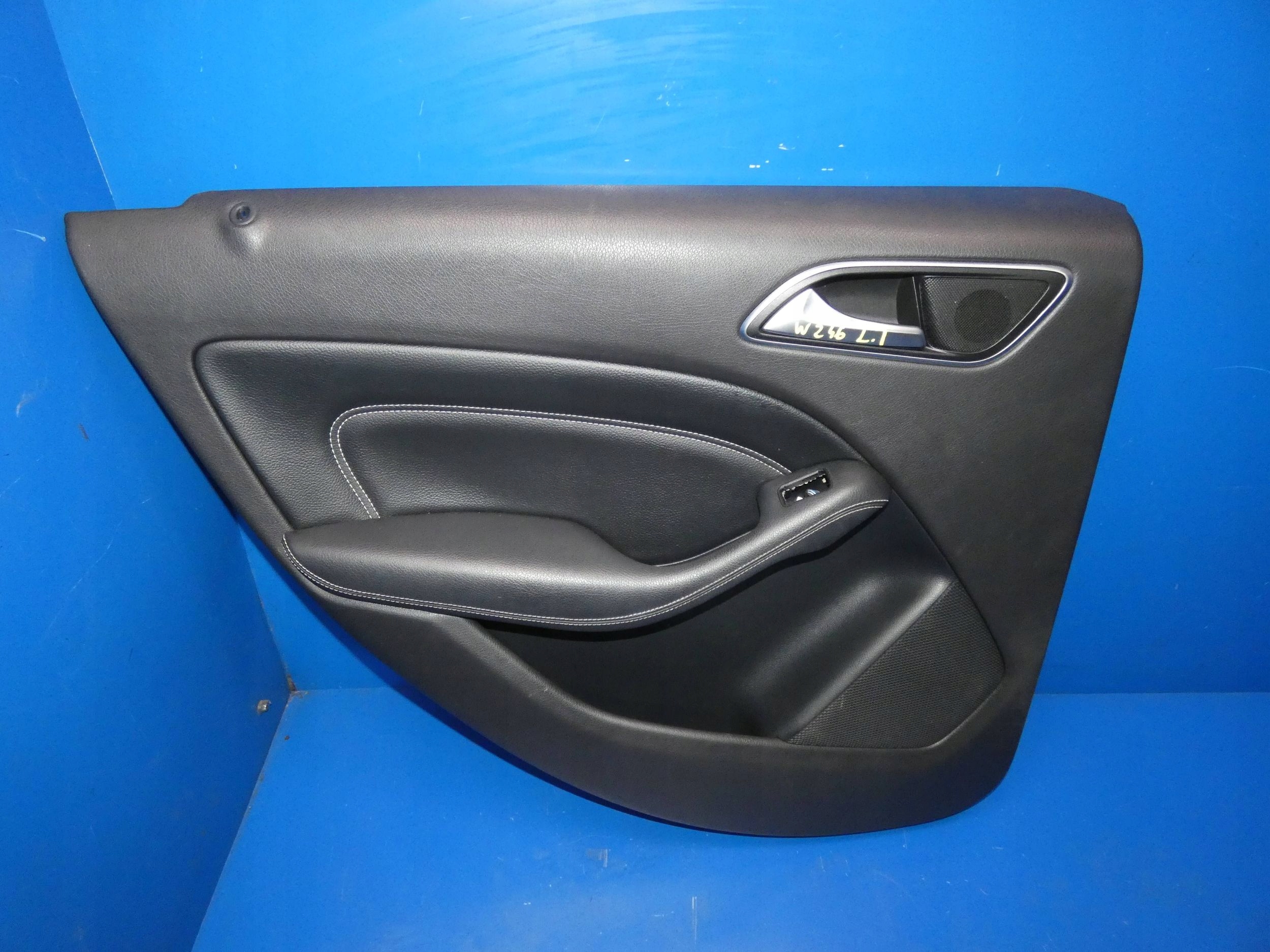MERCEDES B KLASA W246 side upholstery door left rear part