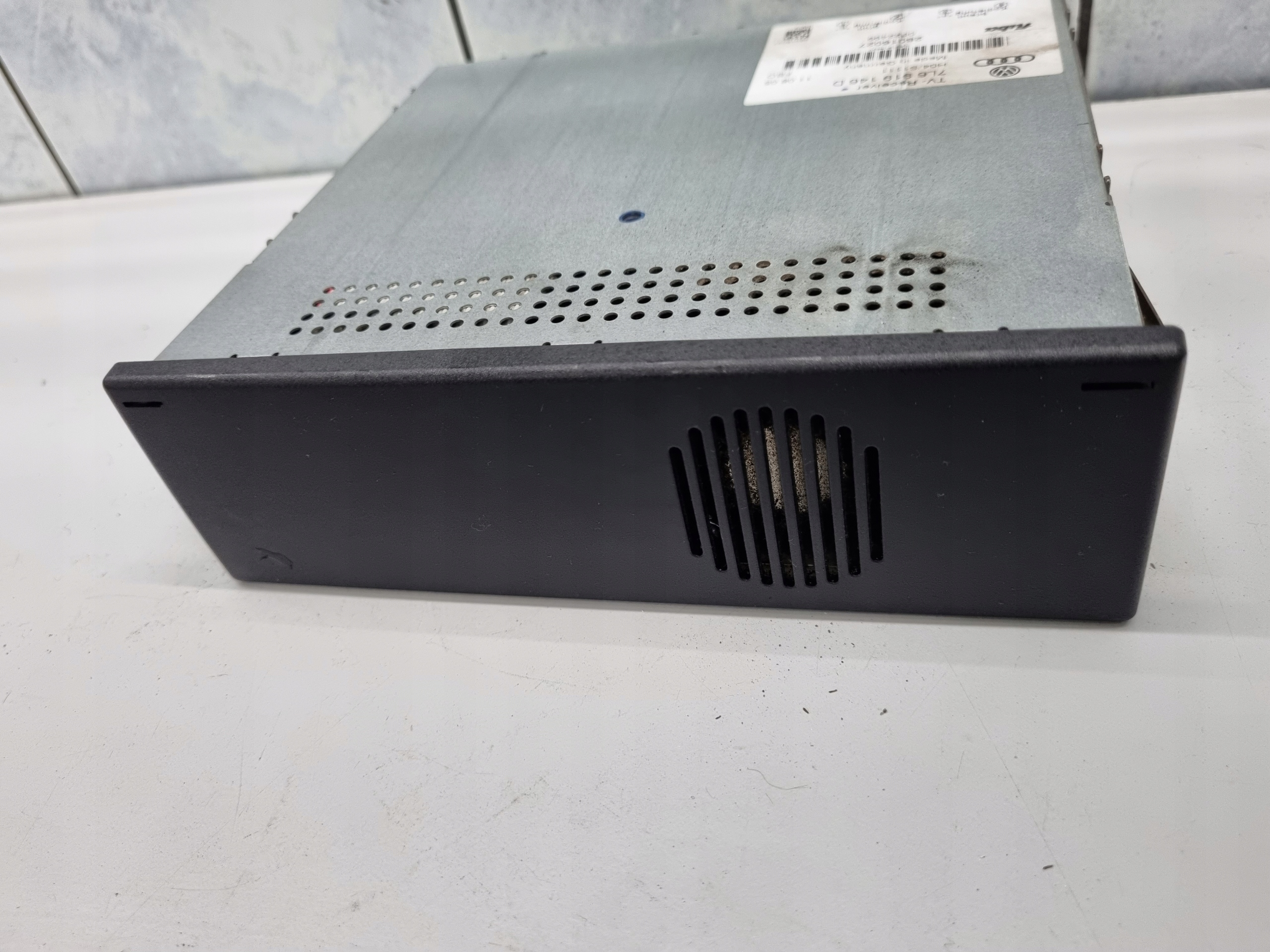 ТВ ТЮНЕР VW TOUAREG 7L6919146D