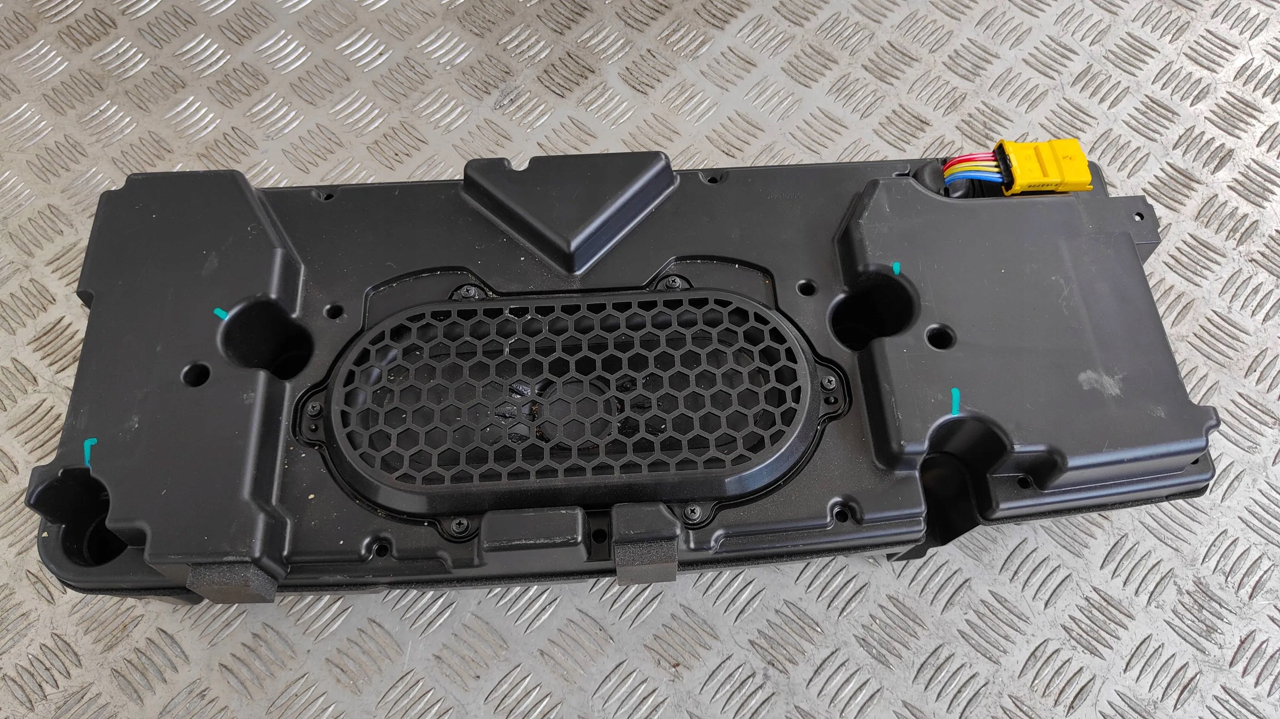 DS7 Crossback 17-23 Głośnik subwoofer