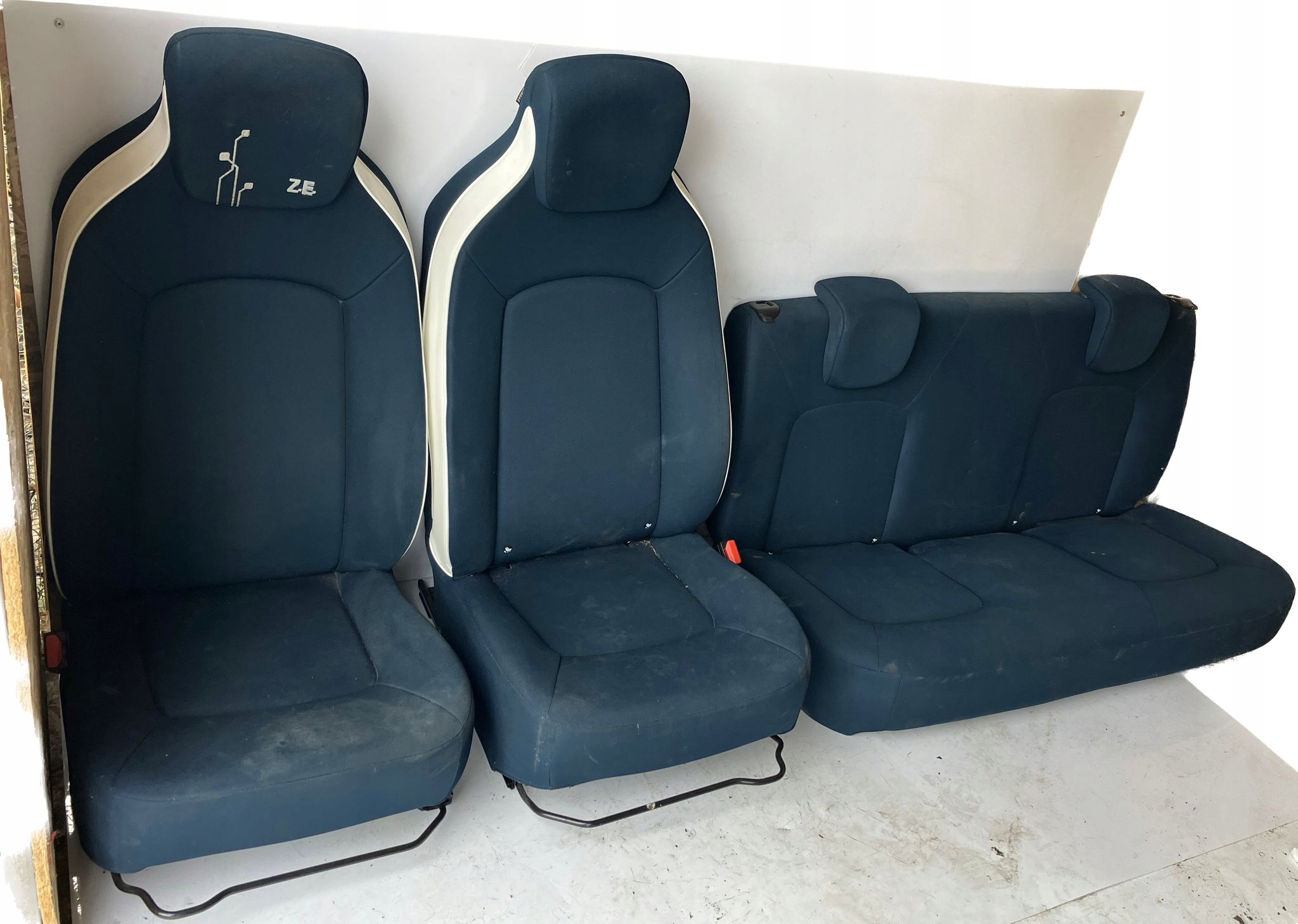 СИДЕНЬЯ ДИВАН RENAULT ZOE #6