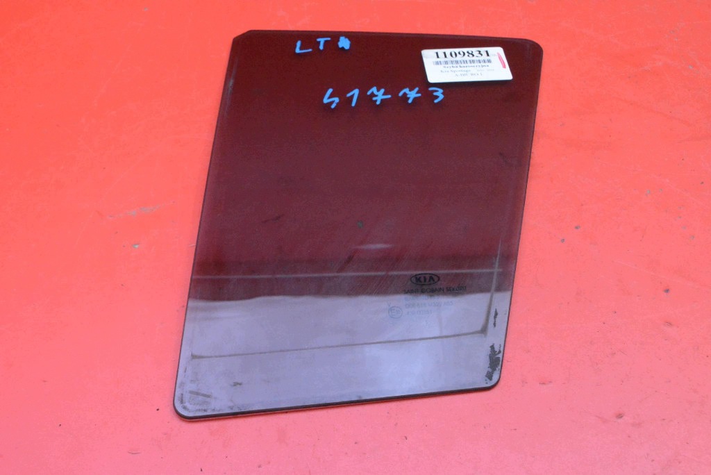 window bodywork left rear part KIA SPORTAGE 3 III 10-14