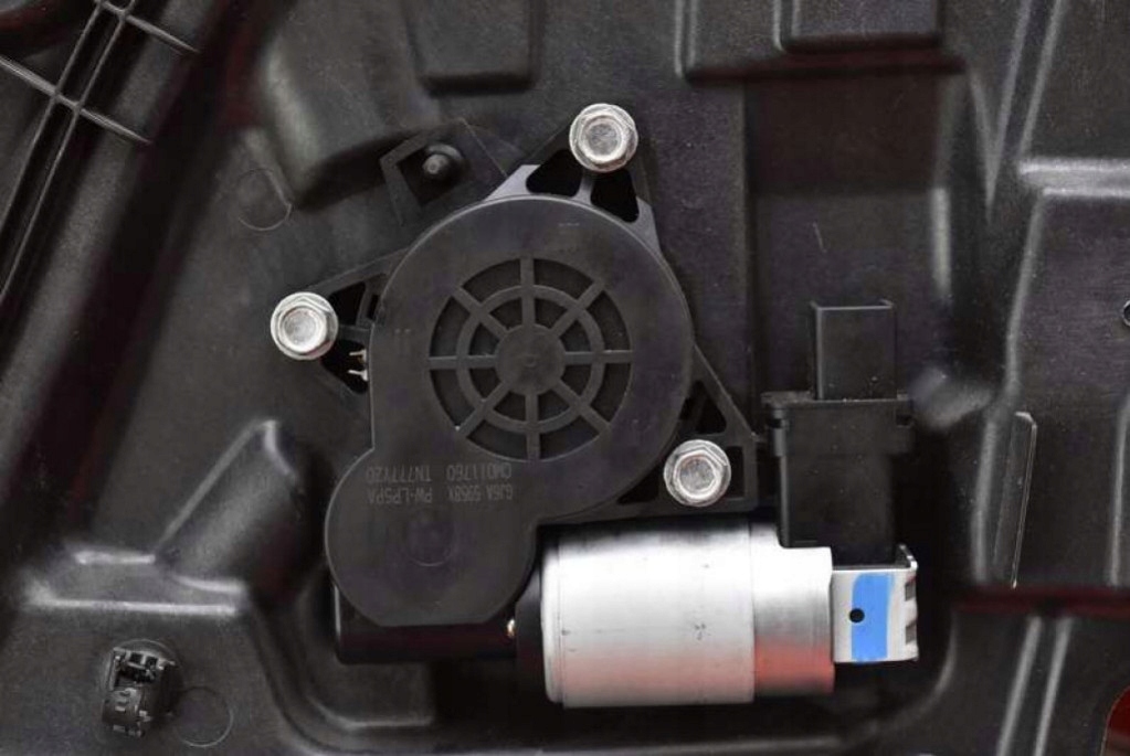 window regulator right rear part EG21-7297X MAZDA CX-7 06-09