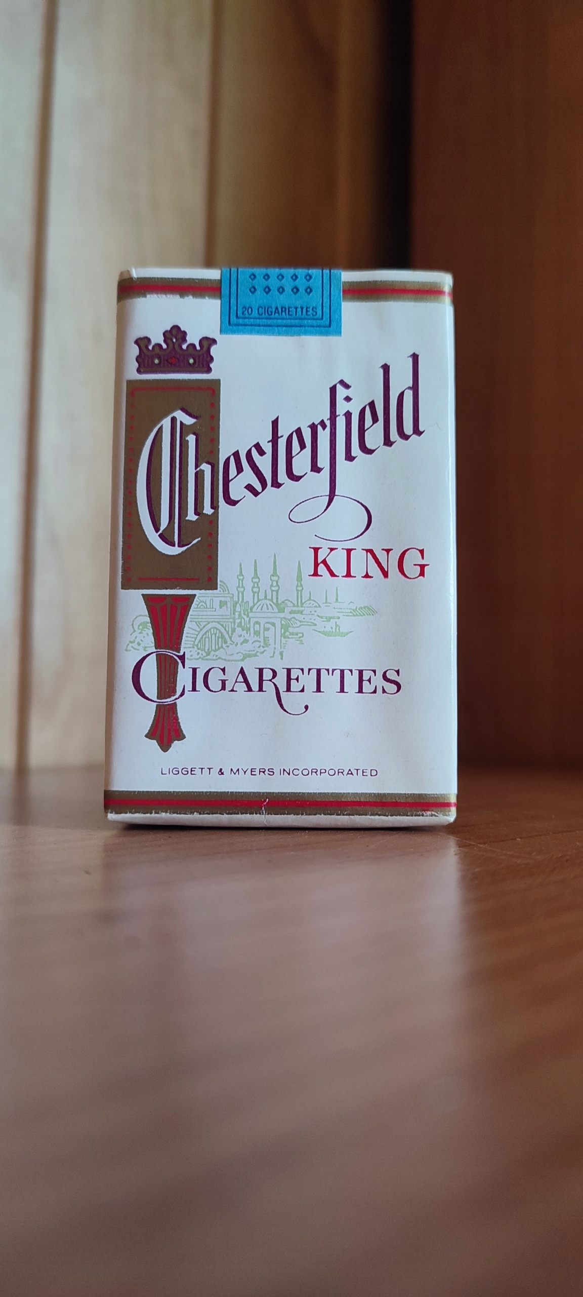 Kolekcjonerskie pudełko po papierosach Chesterfield PEWEX PRL