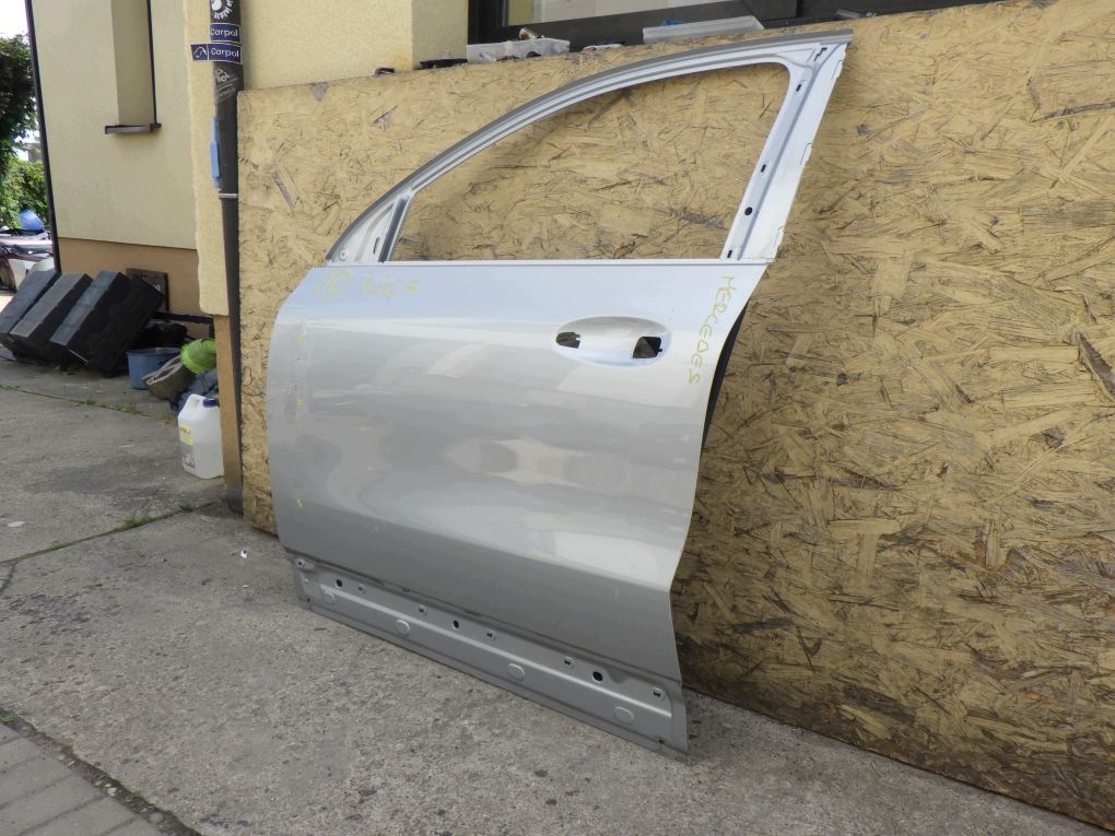 MERCEDES GLA II W247 2020- door left front