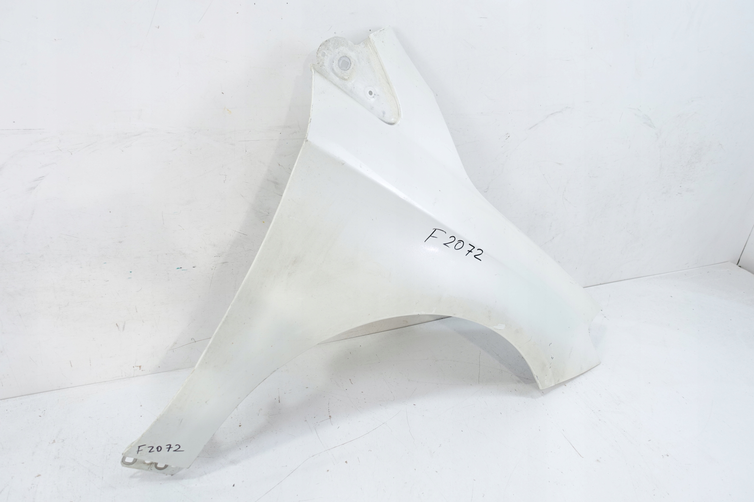 MERCEDES B W246 2011- fender right front right front