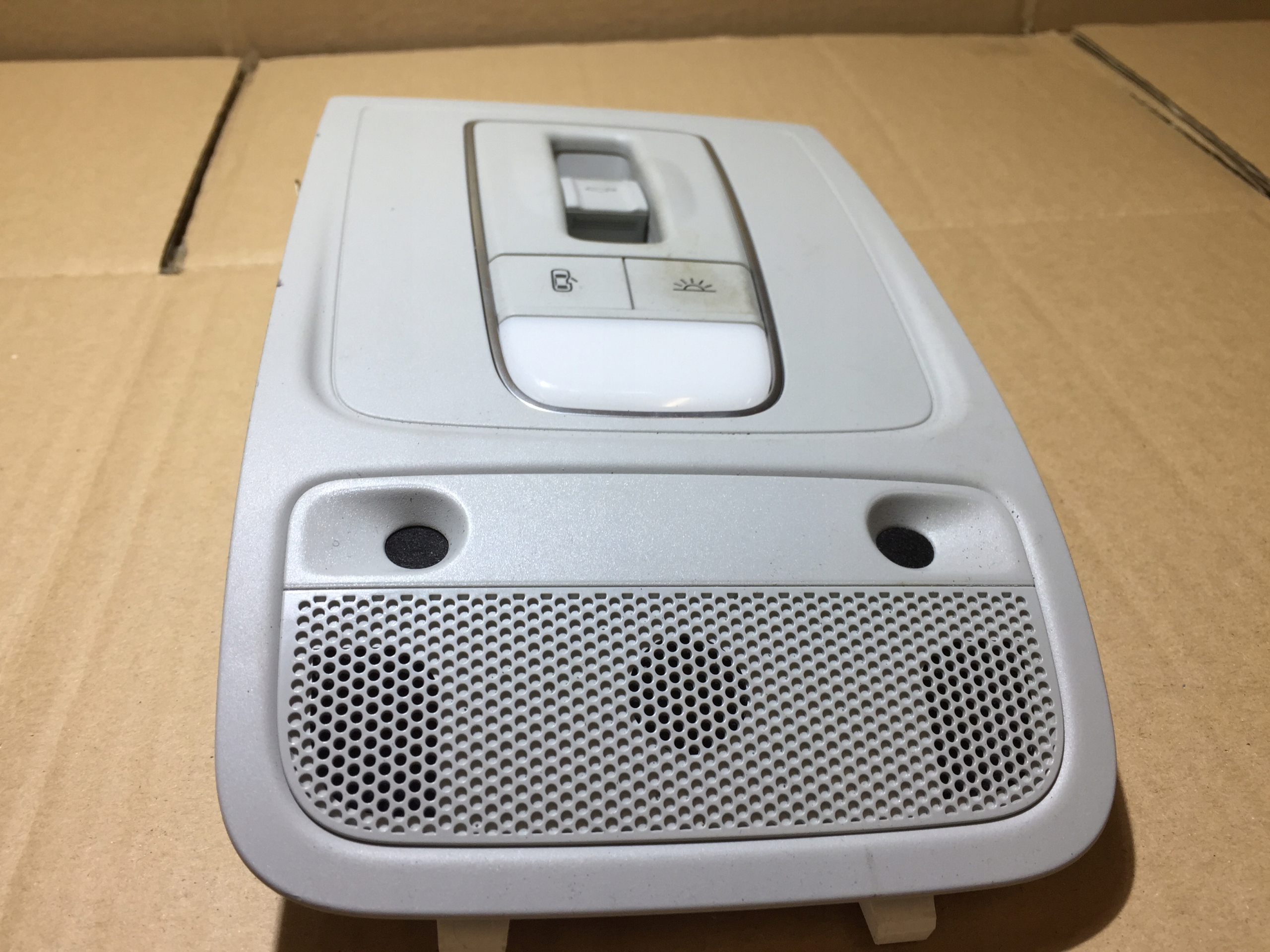 AUDI A3 8V FANALE CIELO INTERNO cabina 8V0947135C