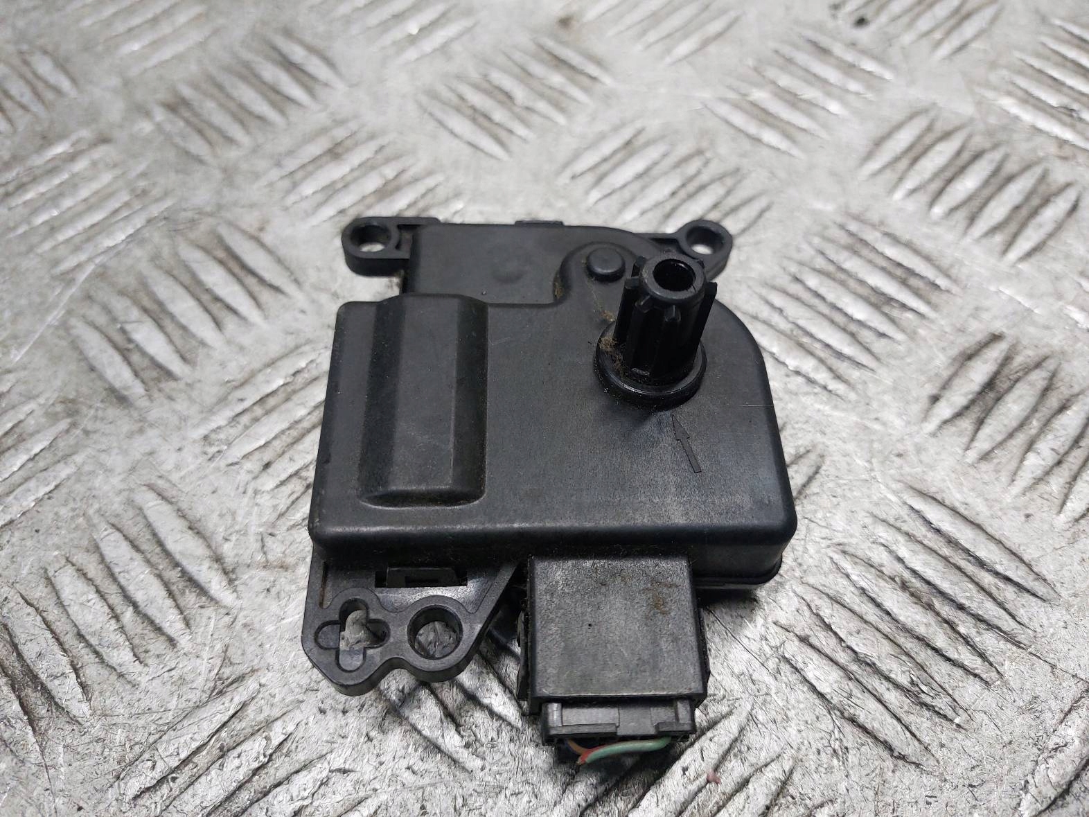 Micro moteur Bloc de chauffage complet RAM 1500 et LIFT 2013- AA-113800-3361