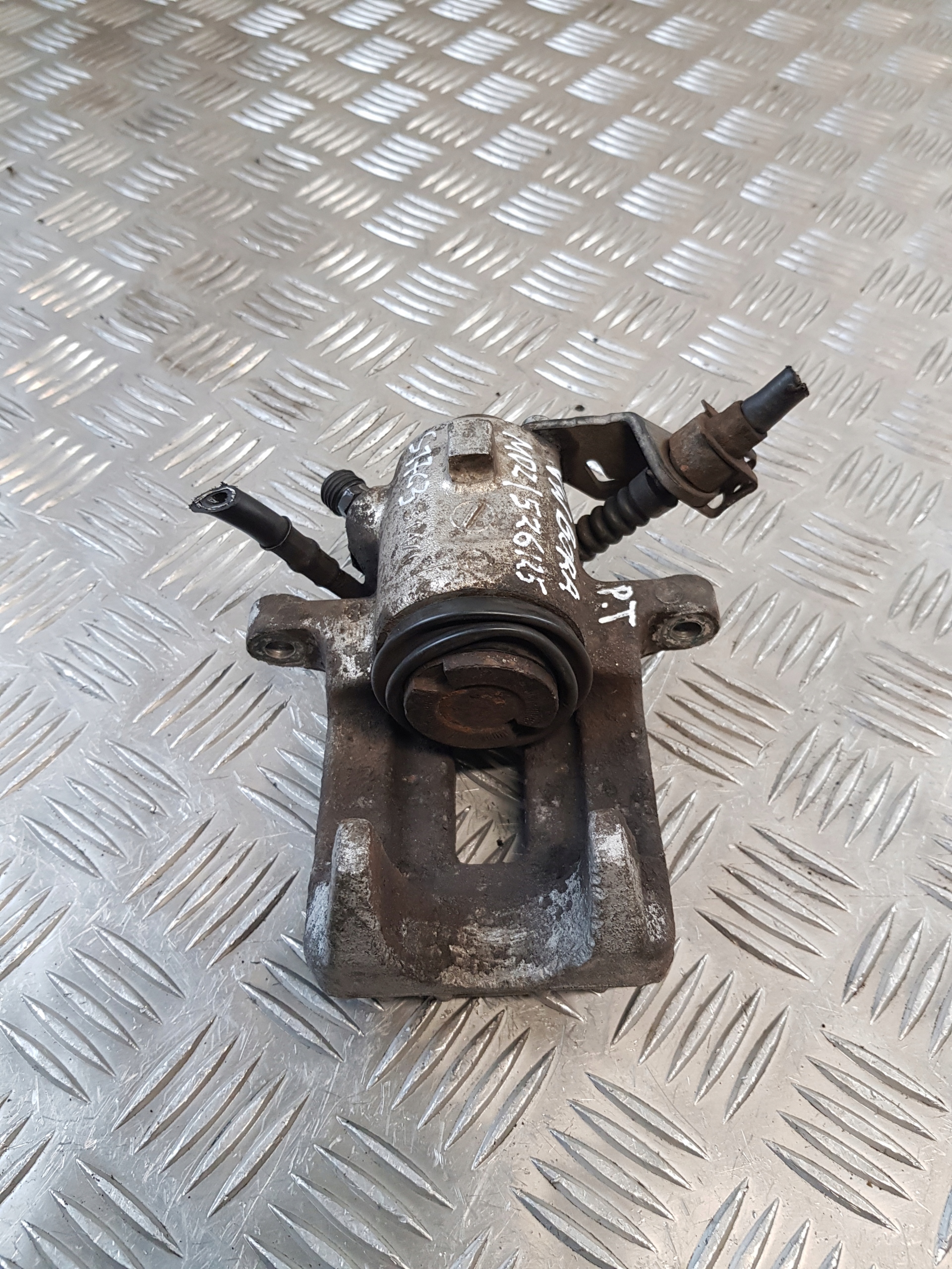 caliper brake right rear part VW BORA