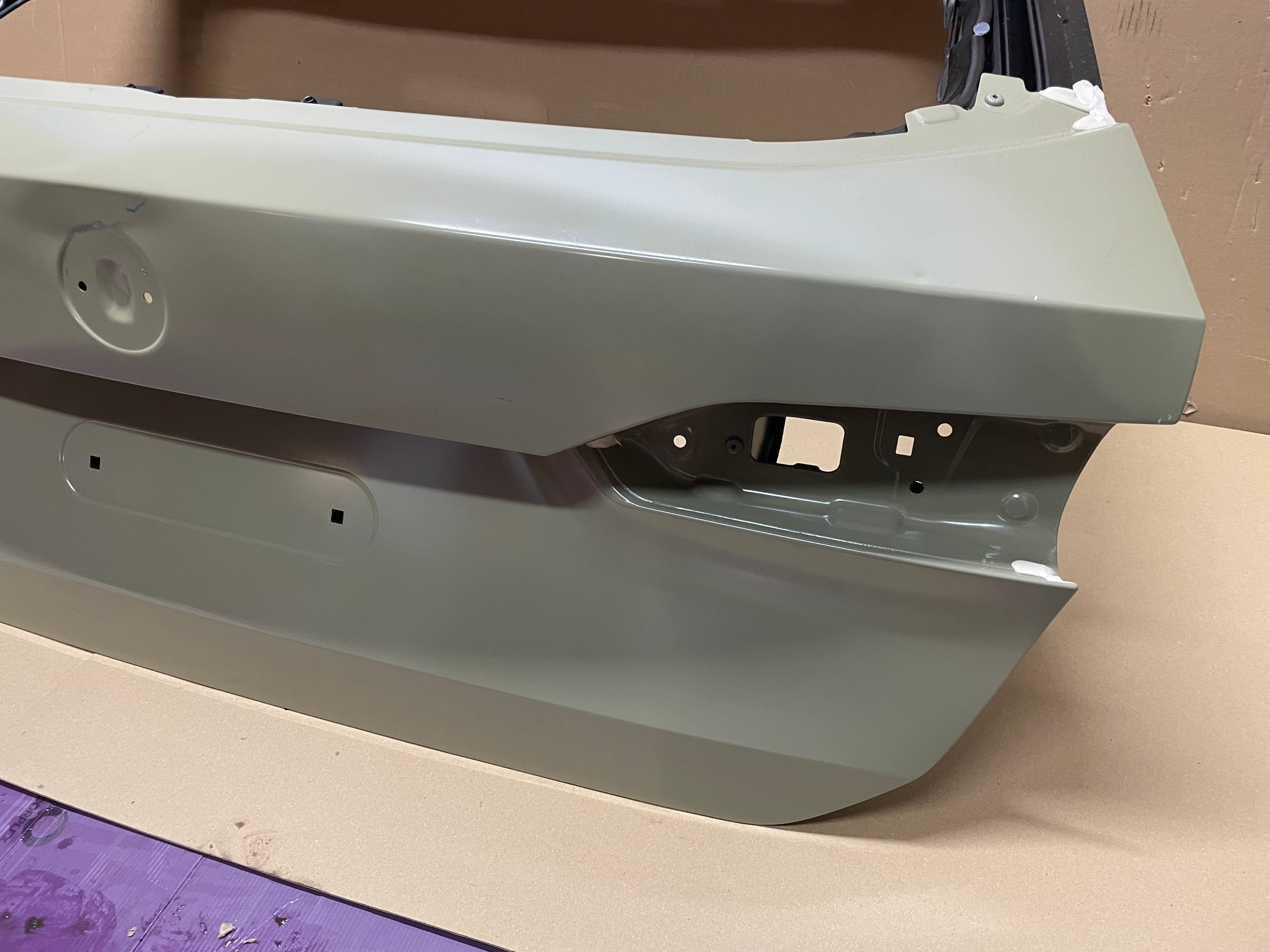 trunk door boot BMW 5 G61