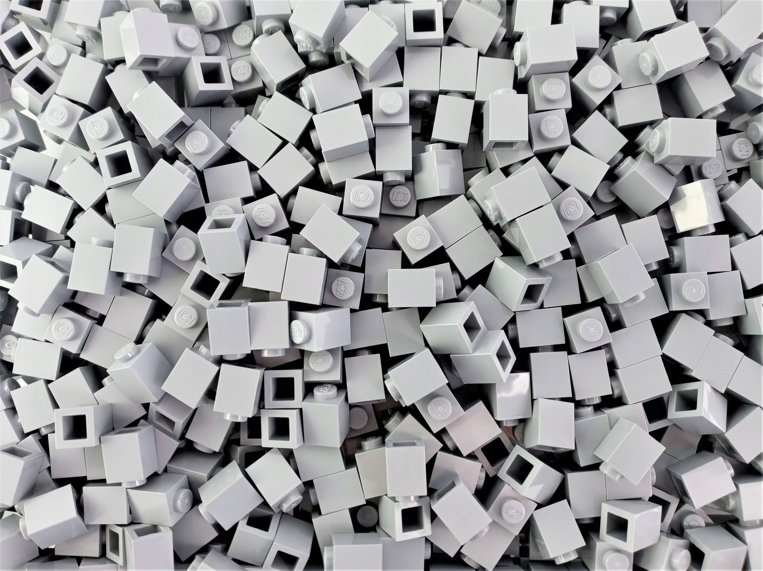 

Lego 3005 Kostka 1x1 jasnoszara 20 sztuk
