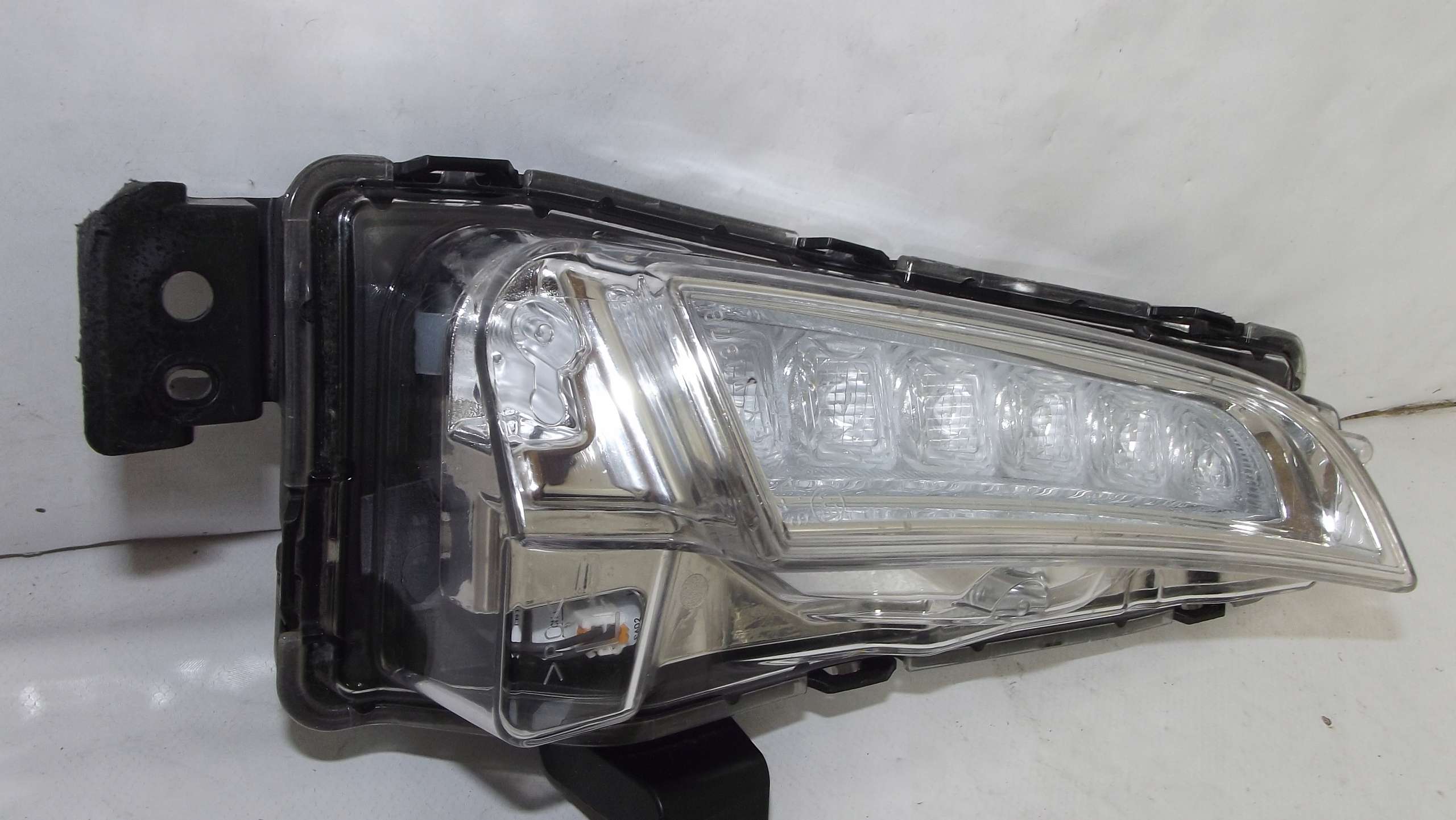 Suzuki Vitara II LED DRL left front 7557 00RL