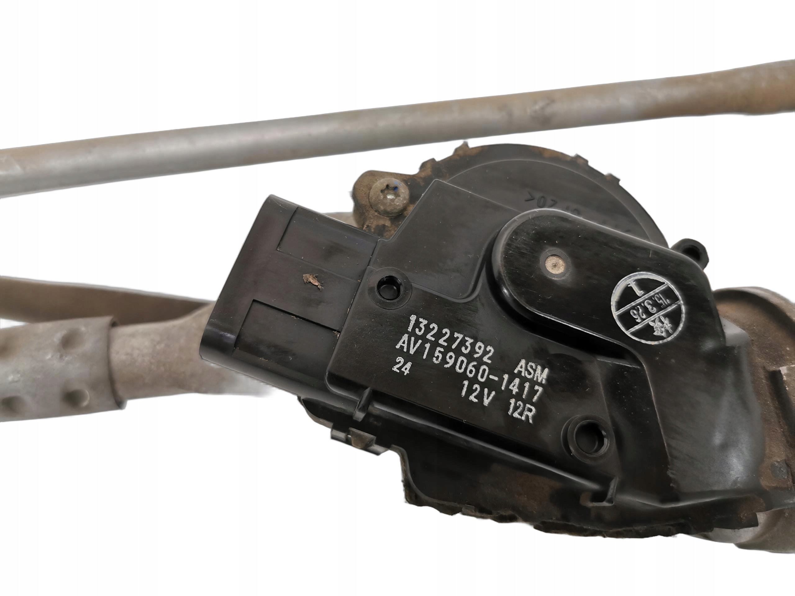 wiper mechanism front OPEL INSIGNIA A LIFT 13227392
