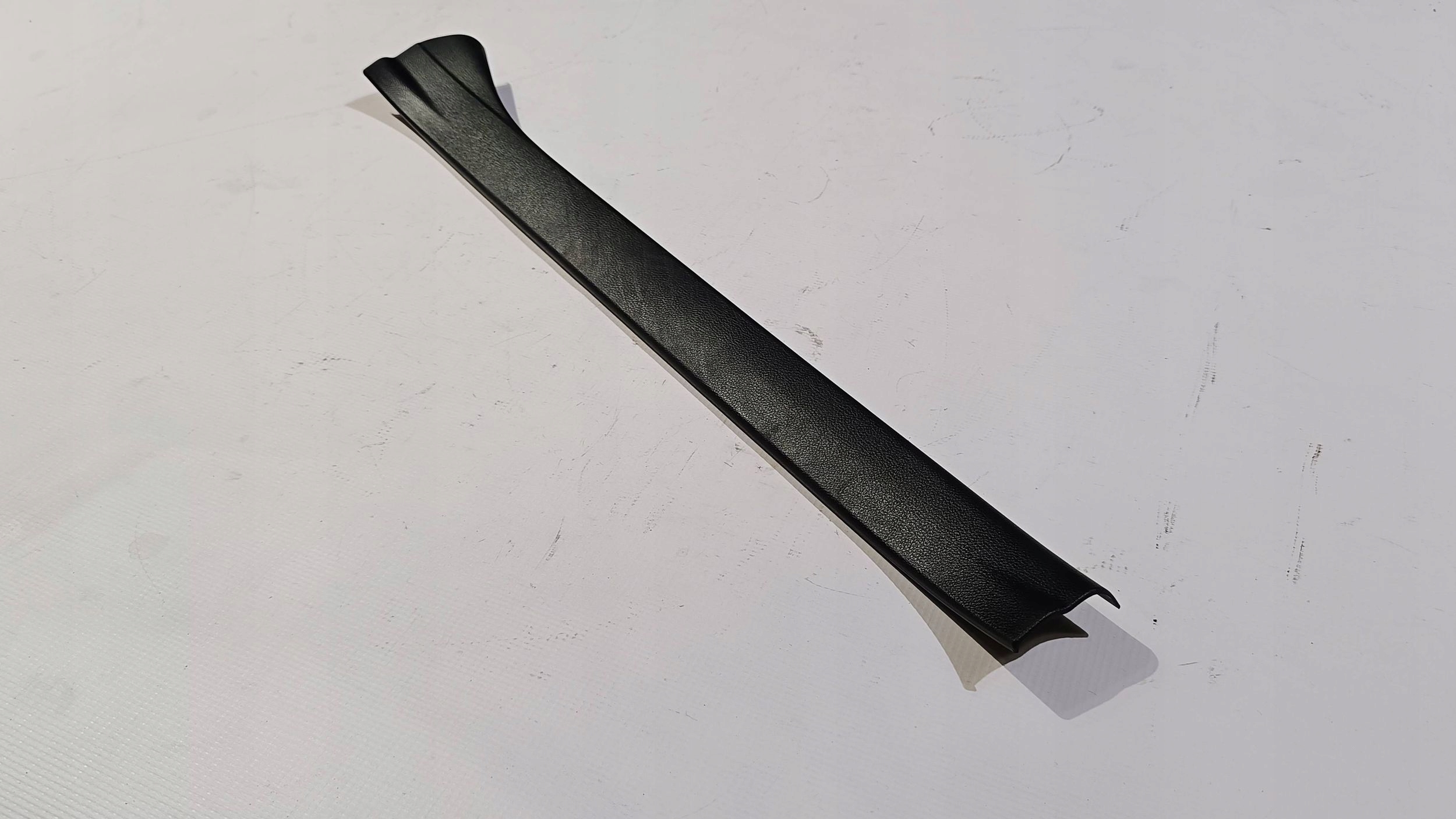 moulding threshold cap cover of the threshold left Subaru WRX VB 2022+