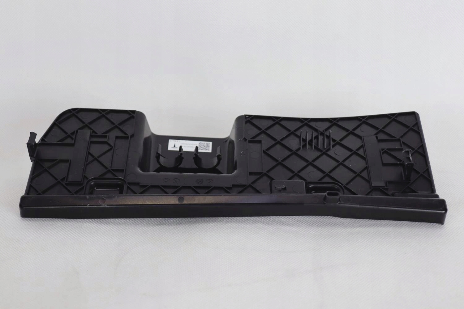TESLA MODEL 3 MASKOWNICA KOMPUTERA SAMOCHODOWEGO Part manufacturer Tesla