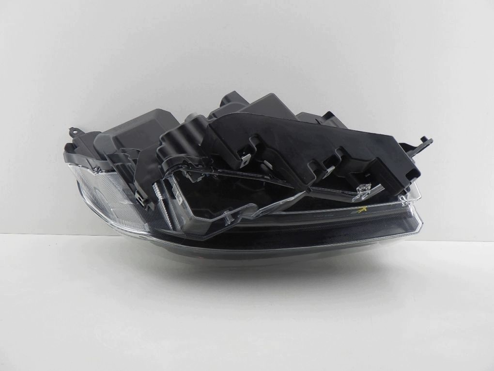 SUZUKI SX4 S CROSS 2 II 22- FULL LED light front left