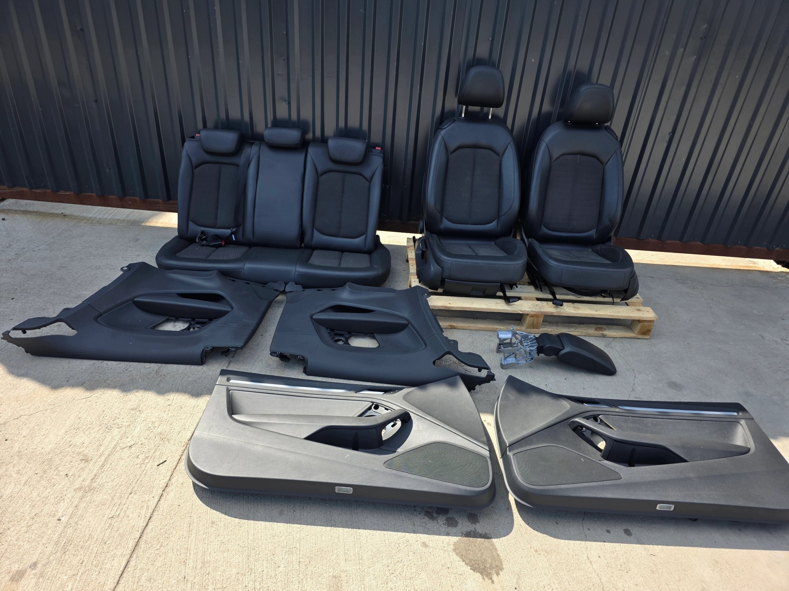Sitz Sitze KOMPLET AUDI A3 8V 3-Tür Leder+MATERIAL EUROPA !!!