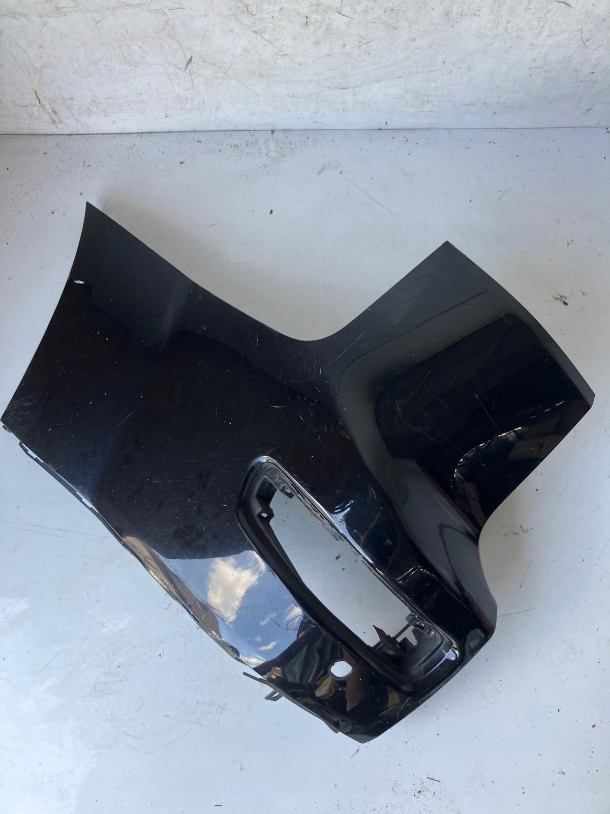 Ecke der Stoßstange PEUGEOT 4007 links heck X42