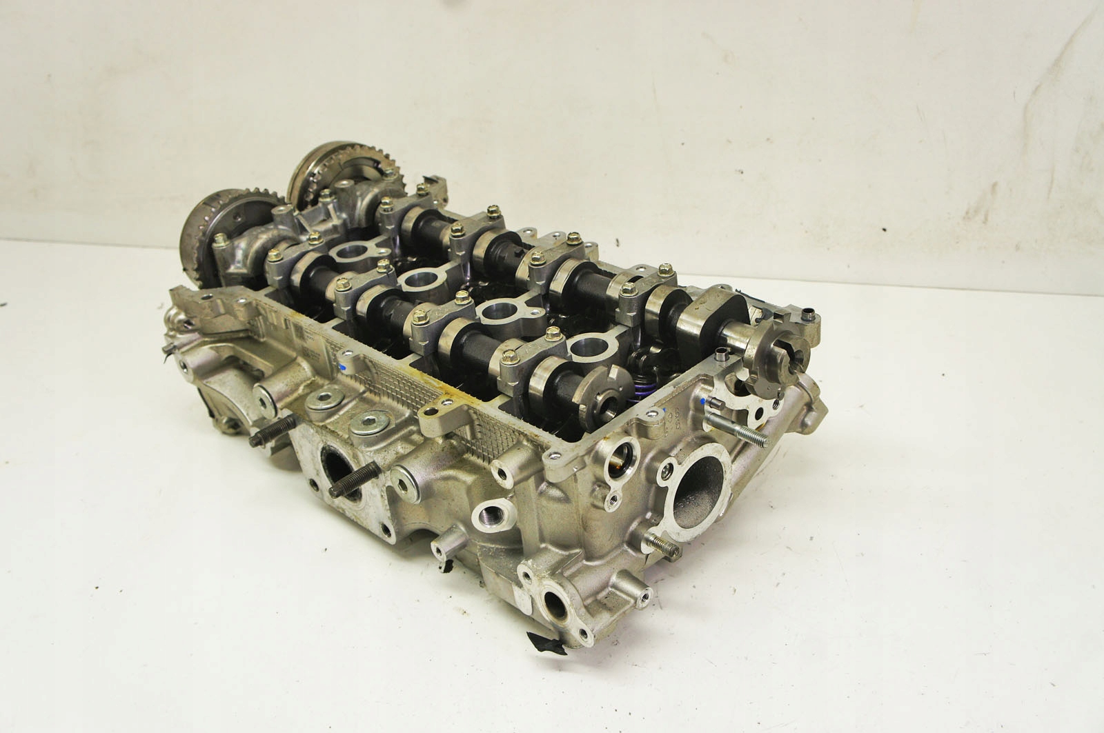 PZ243 Suzuki Vitara III 1.4i K14D Głowica Silnika Wałki Typ samochodu 4x4/SUV Samochody osobowe