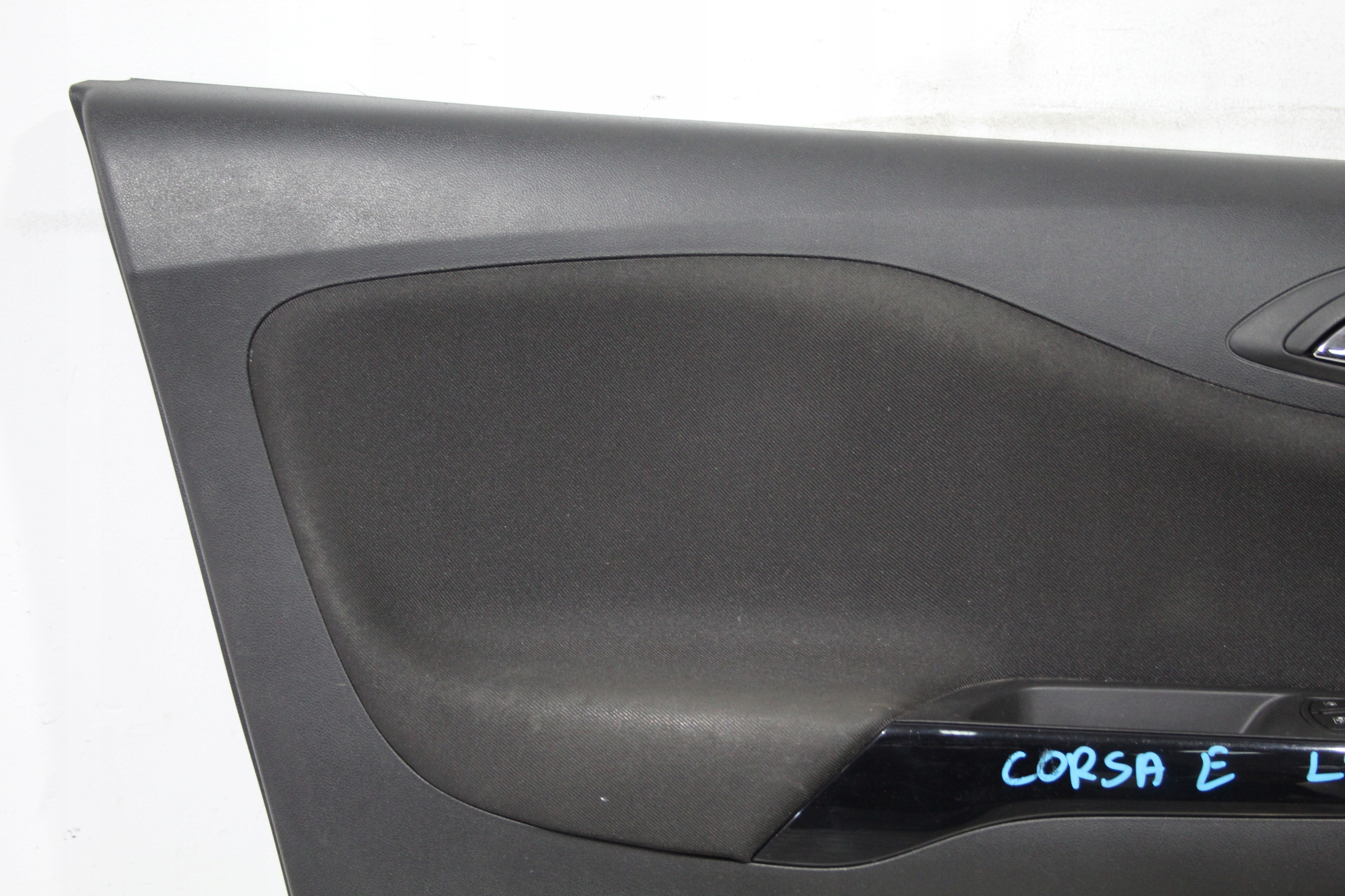 side door left front OPEL CORSA E