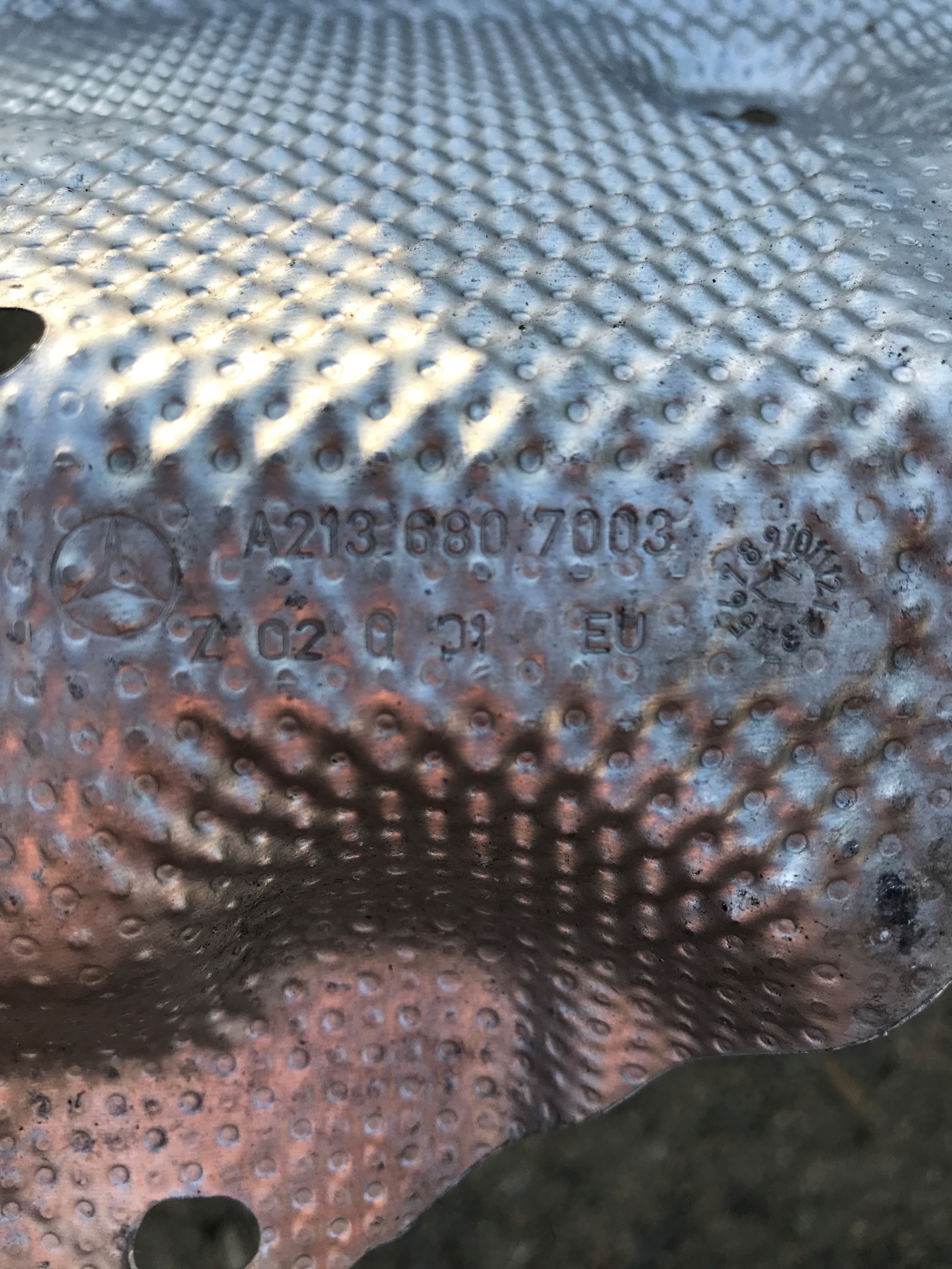 Blende Abdeckung TERMICZNA MERCEDES W238 A2136807003