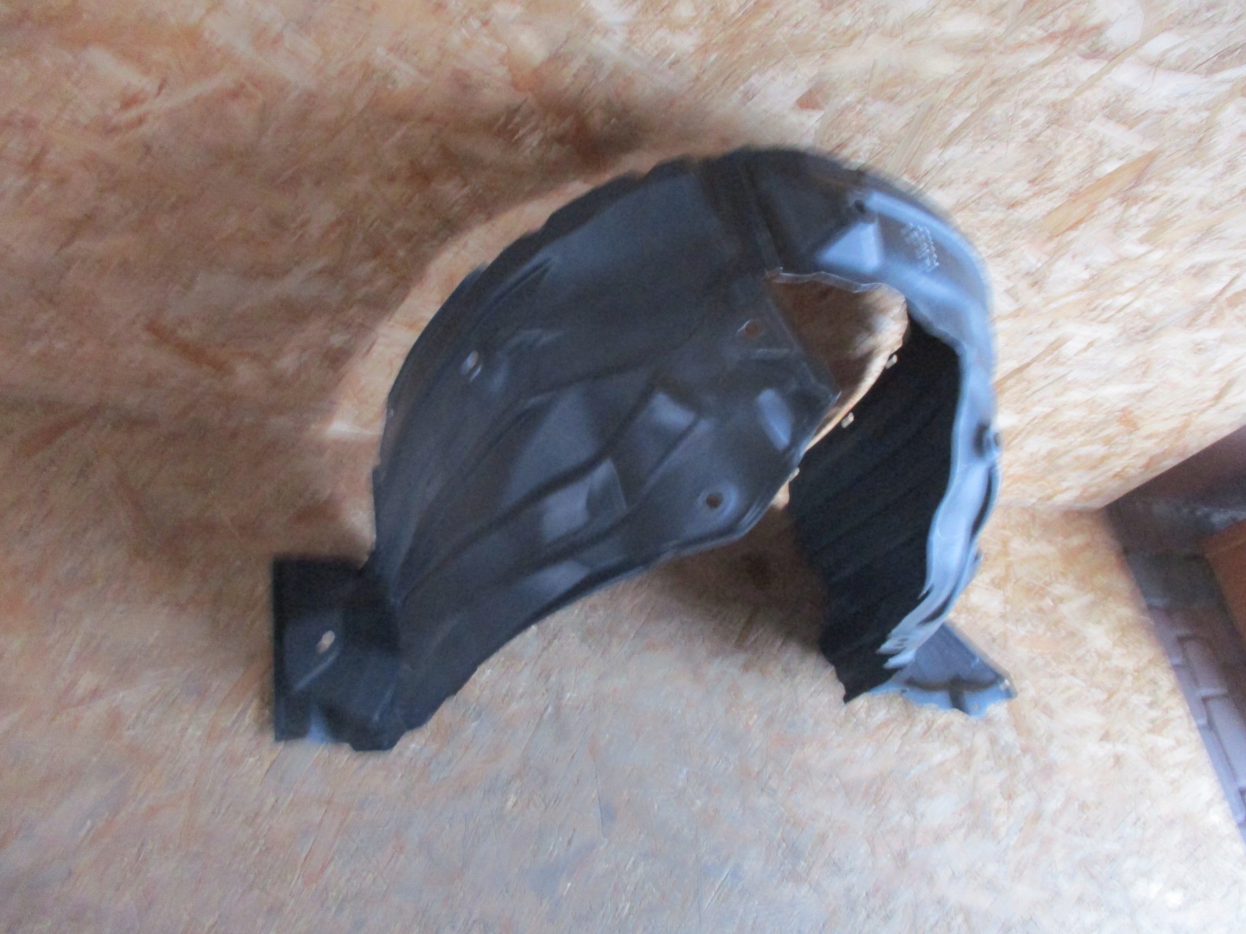 mudguard left front MAZDA 3 BM 13
