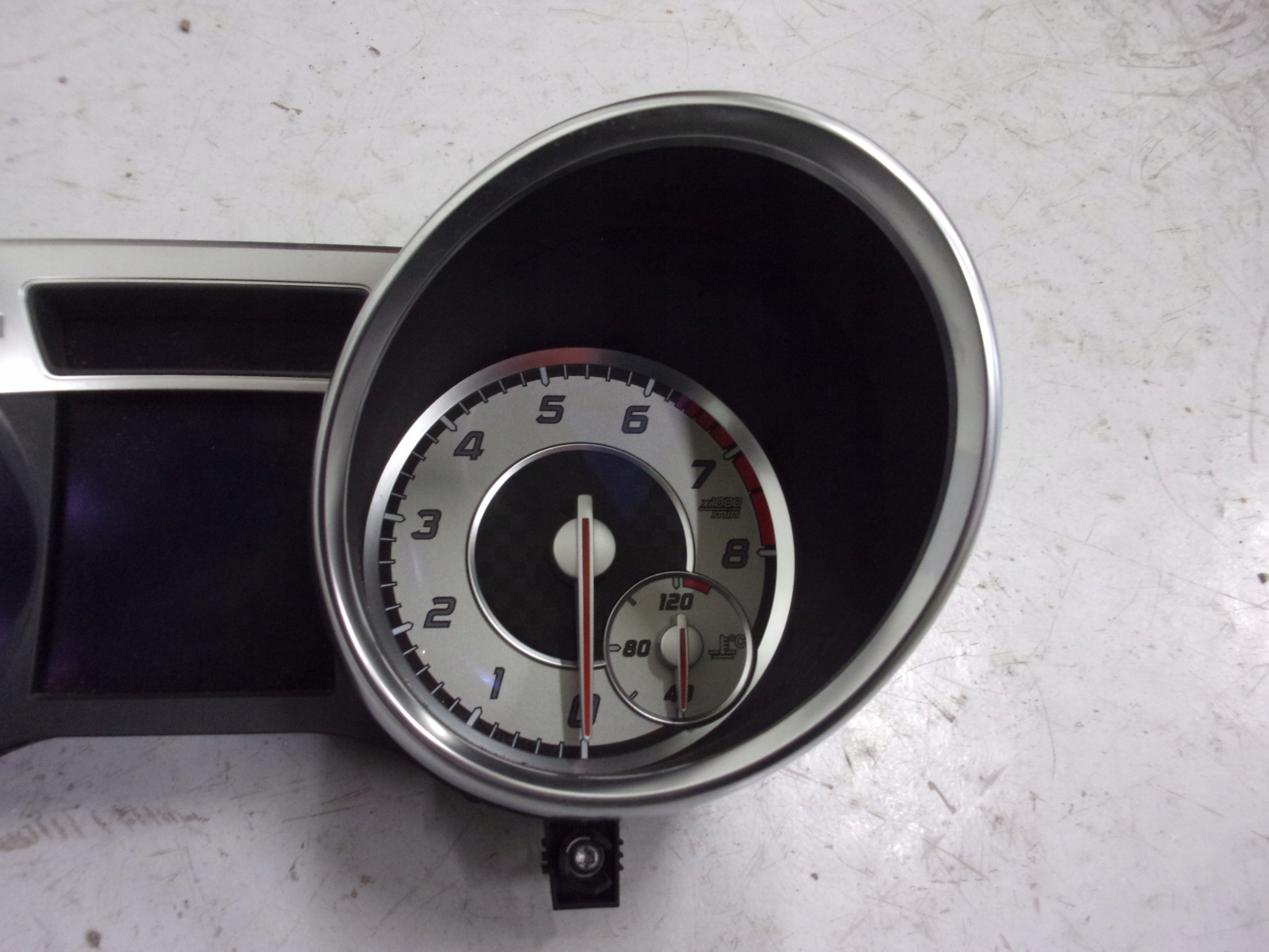 MERCEDES R231 SL 231 SL 350 dials dials A2319005904