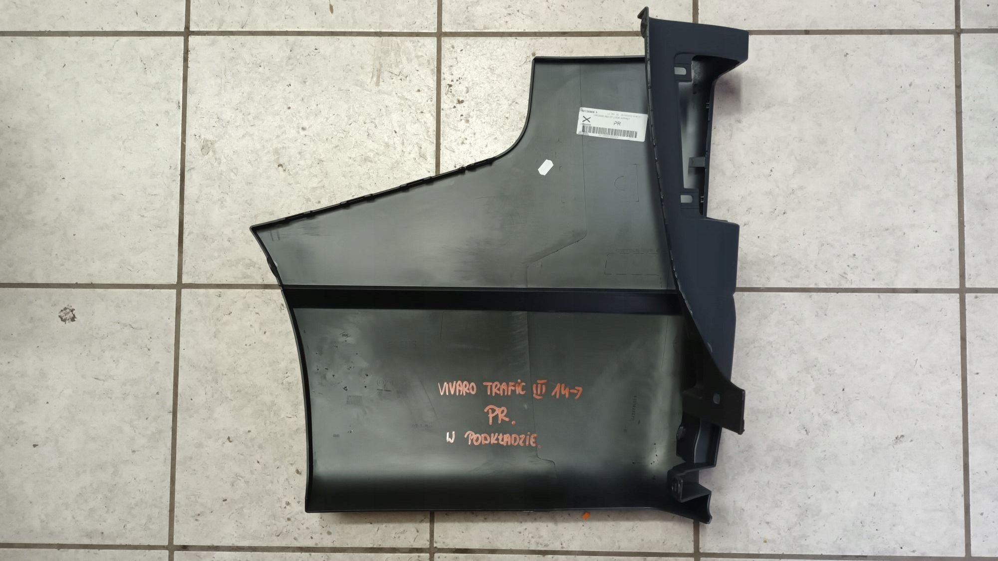 bumper rear corner RENAULT TRAFIC III 14R->