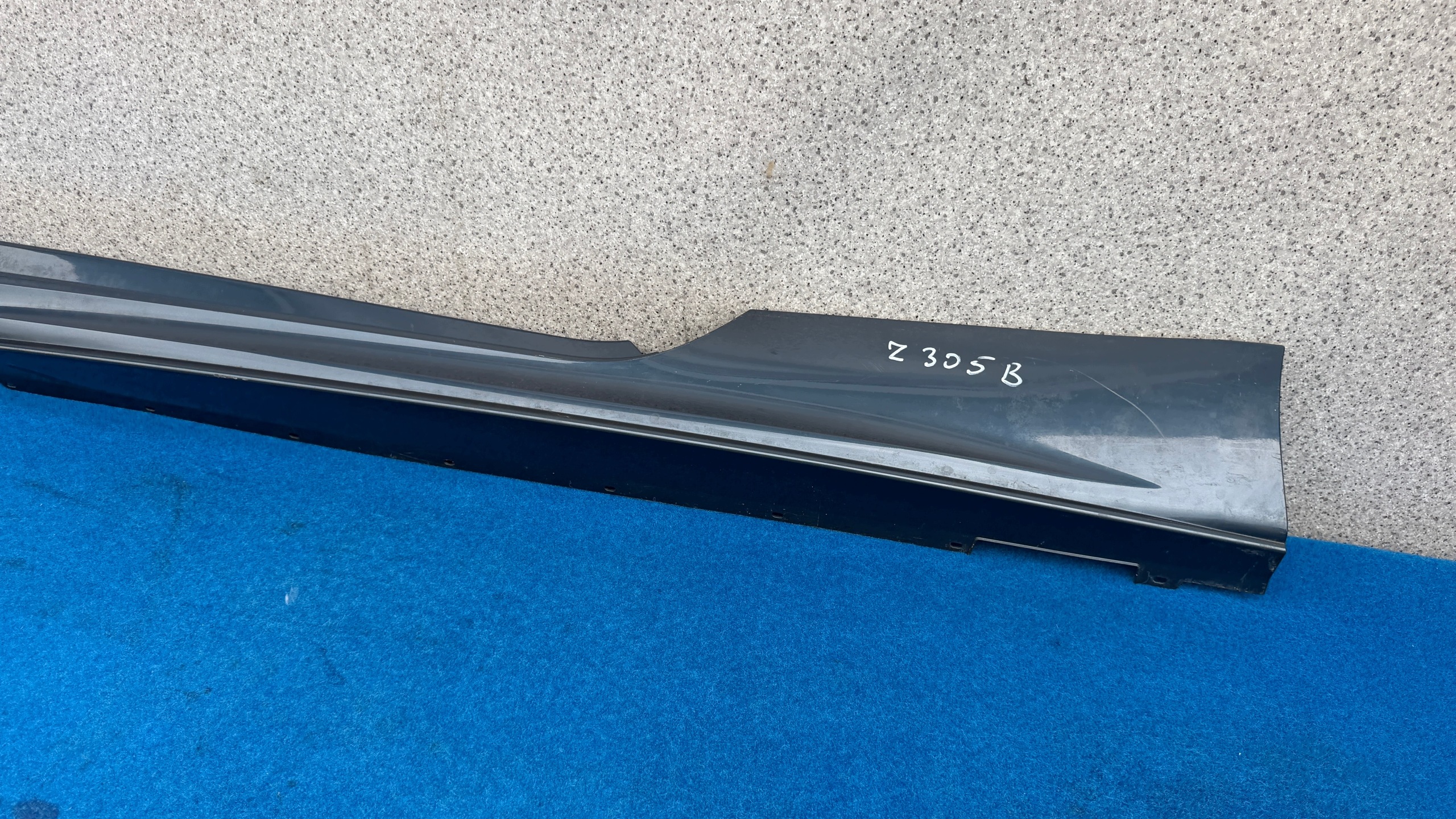 PEUGEOT RCZ left moulding threshold threshold cap YM23000177 Z305B