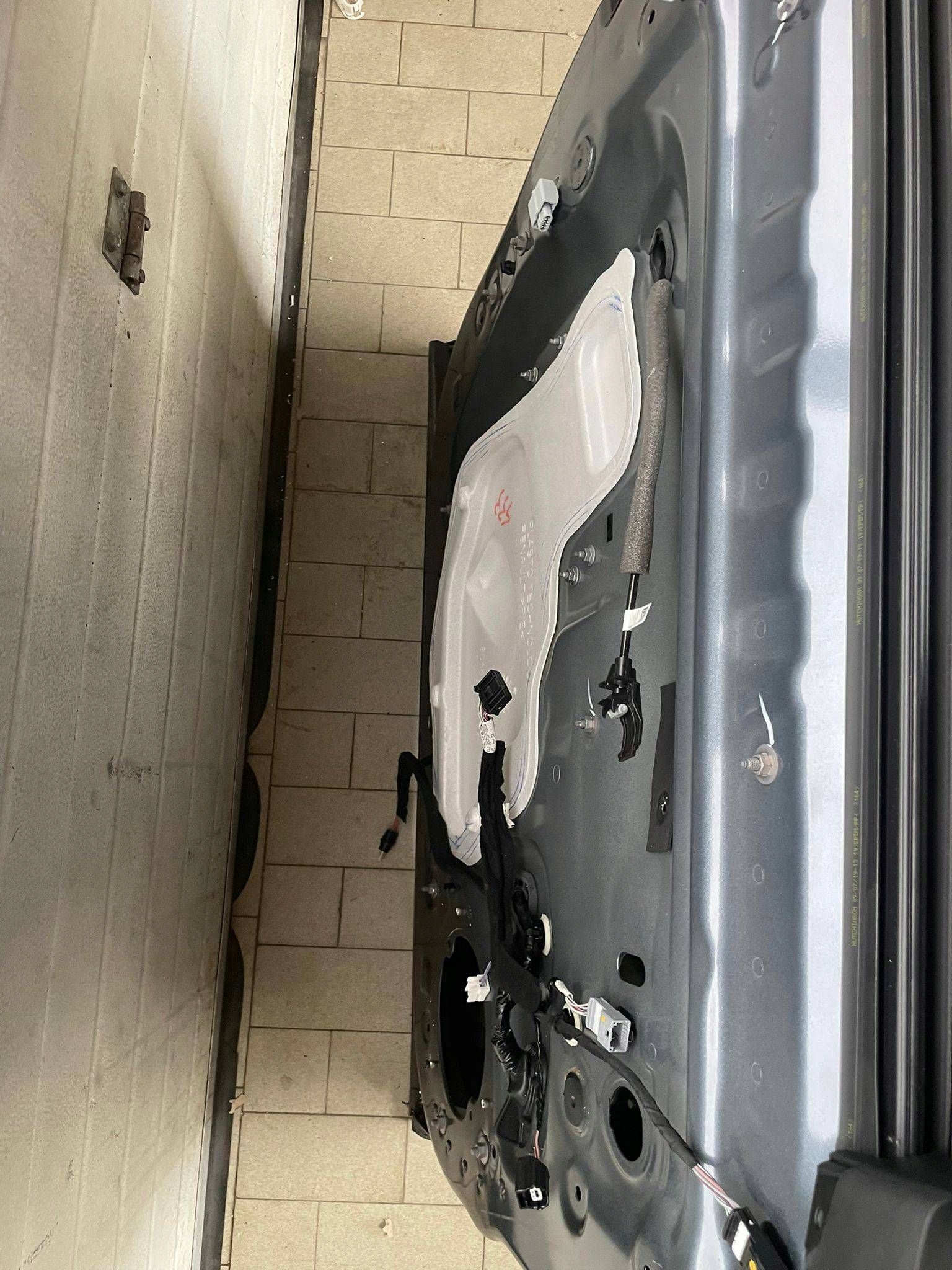 door front front side left Renault Espace V TEKPN