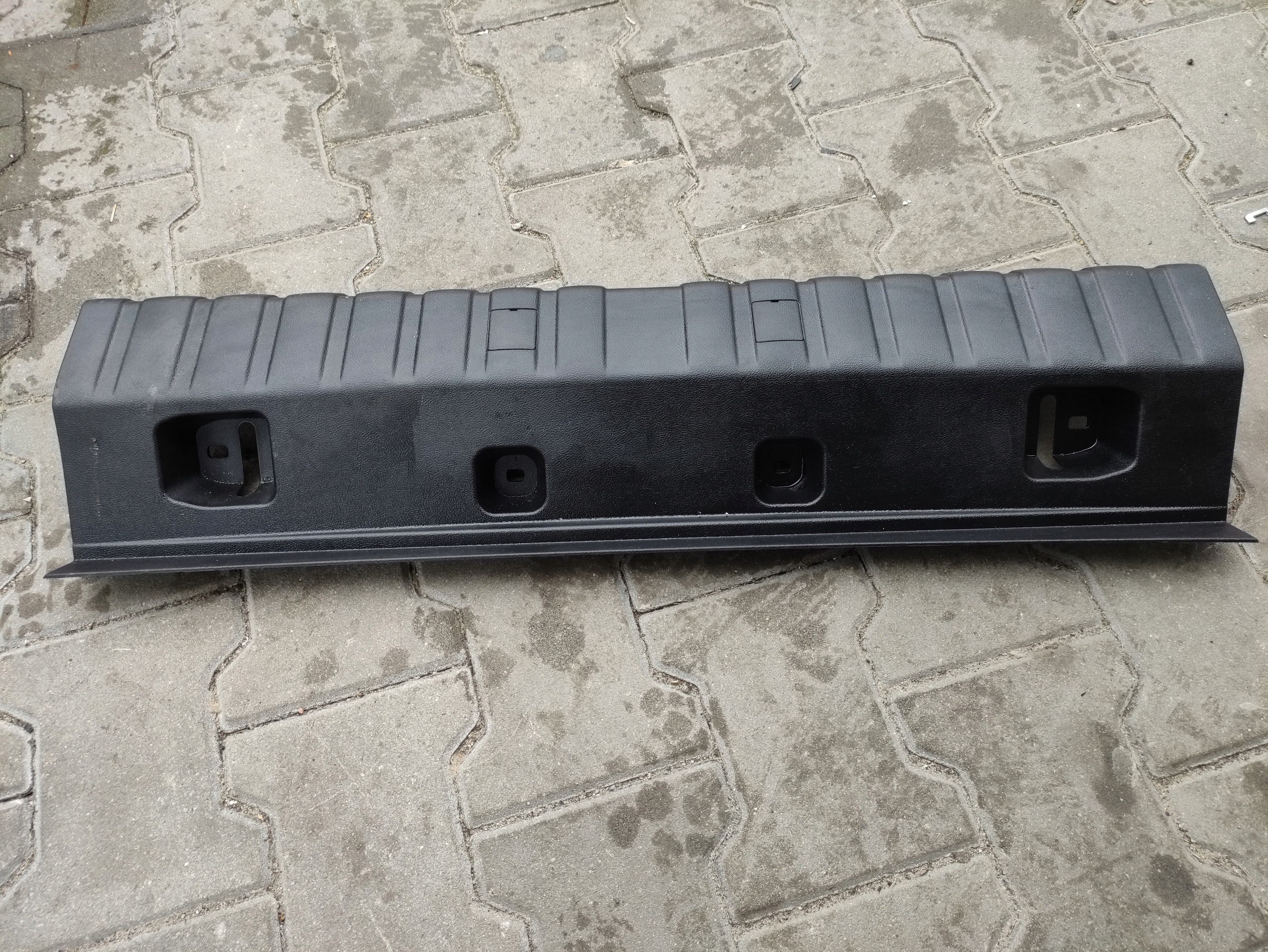 Накладка багажника BMW 4 G22 G23 M4 G82 G83 7489831