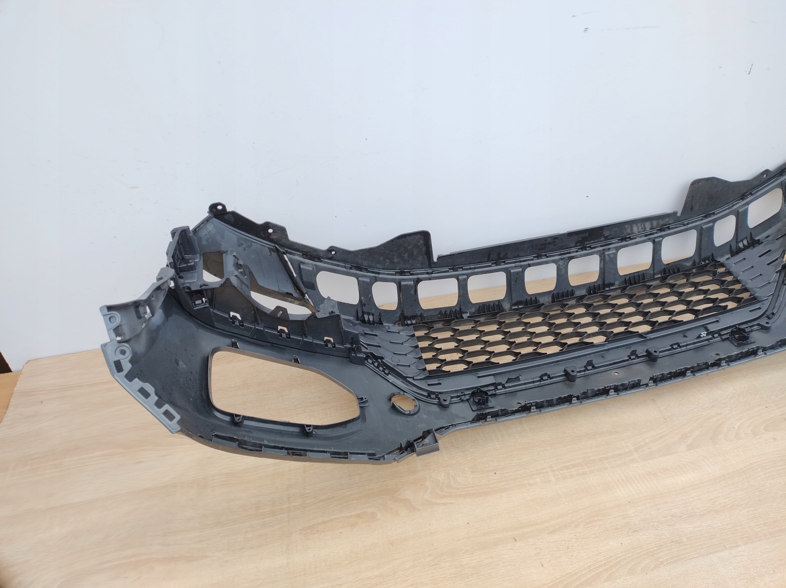 VW T-ROC 2GA bumper front below sensors PDC