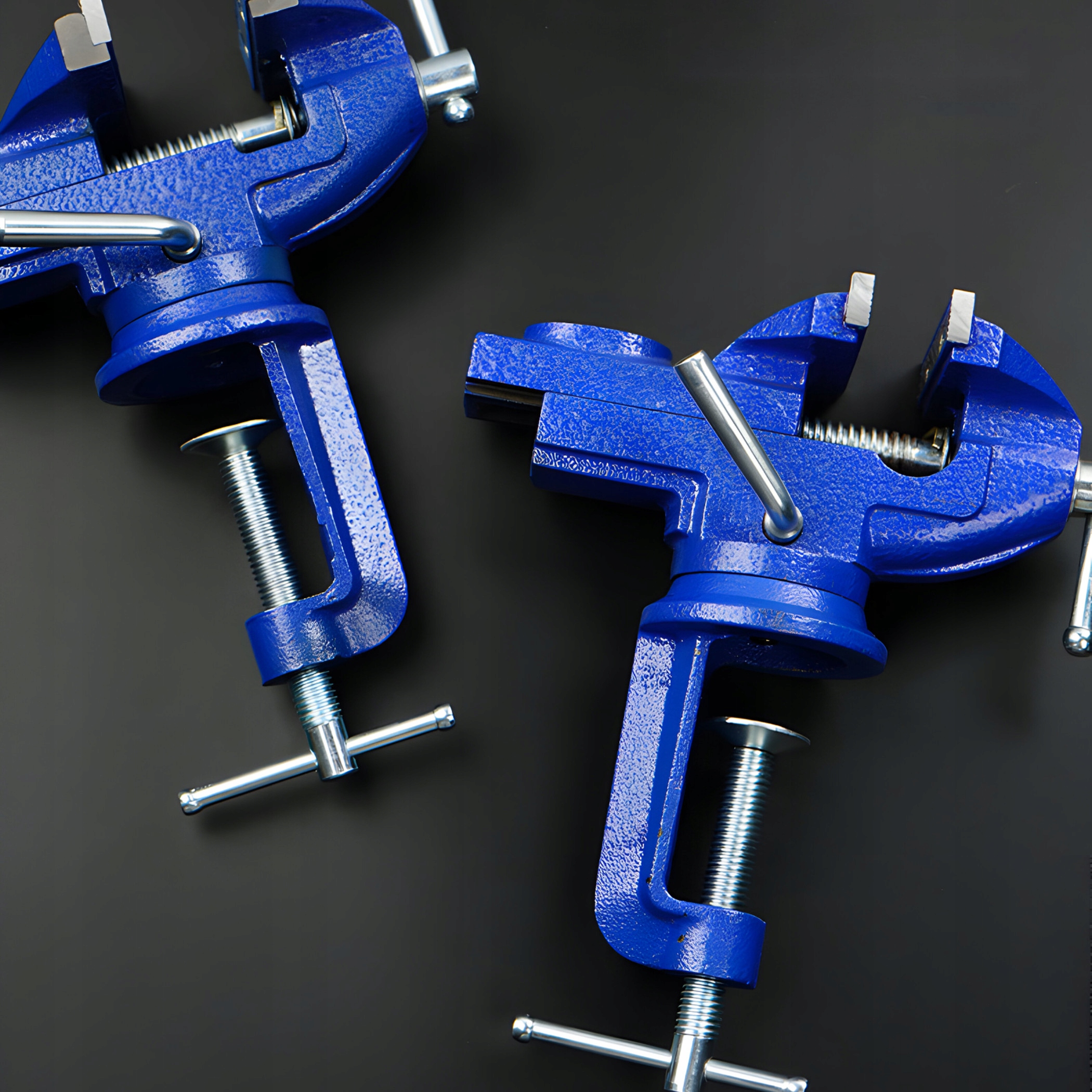 IMADŁO OBROTOWE 360 ŚLUSARSKIE ŻELIWNE SOLIDNE STOŁOWE MAŁE Z KOWADŁEM Szerokość szczęk 50 mm