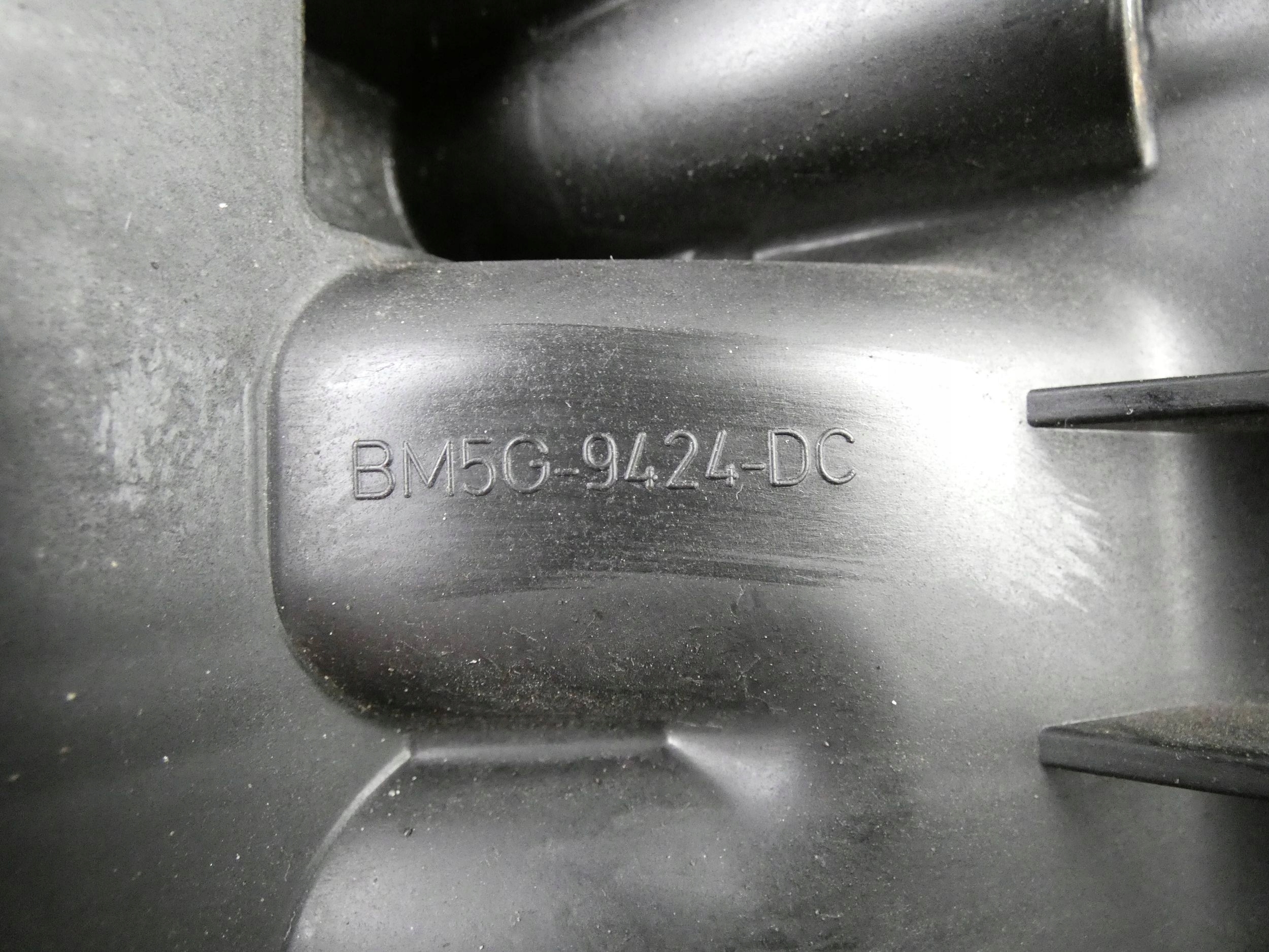 VOLVO V60 S60 II FORD 1.6 T4 intake manifold