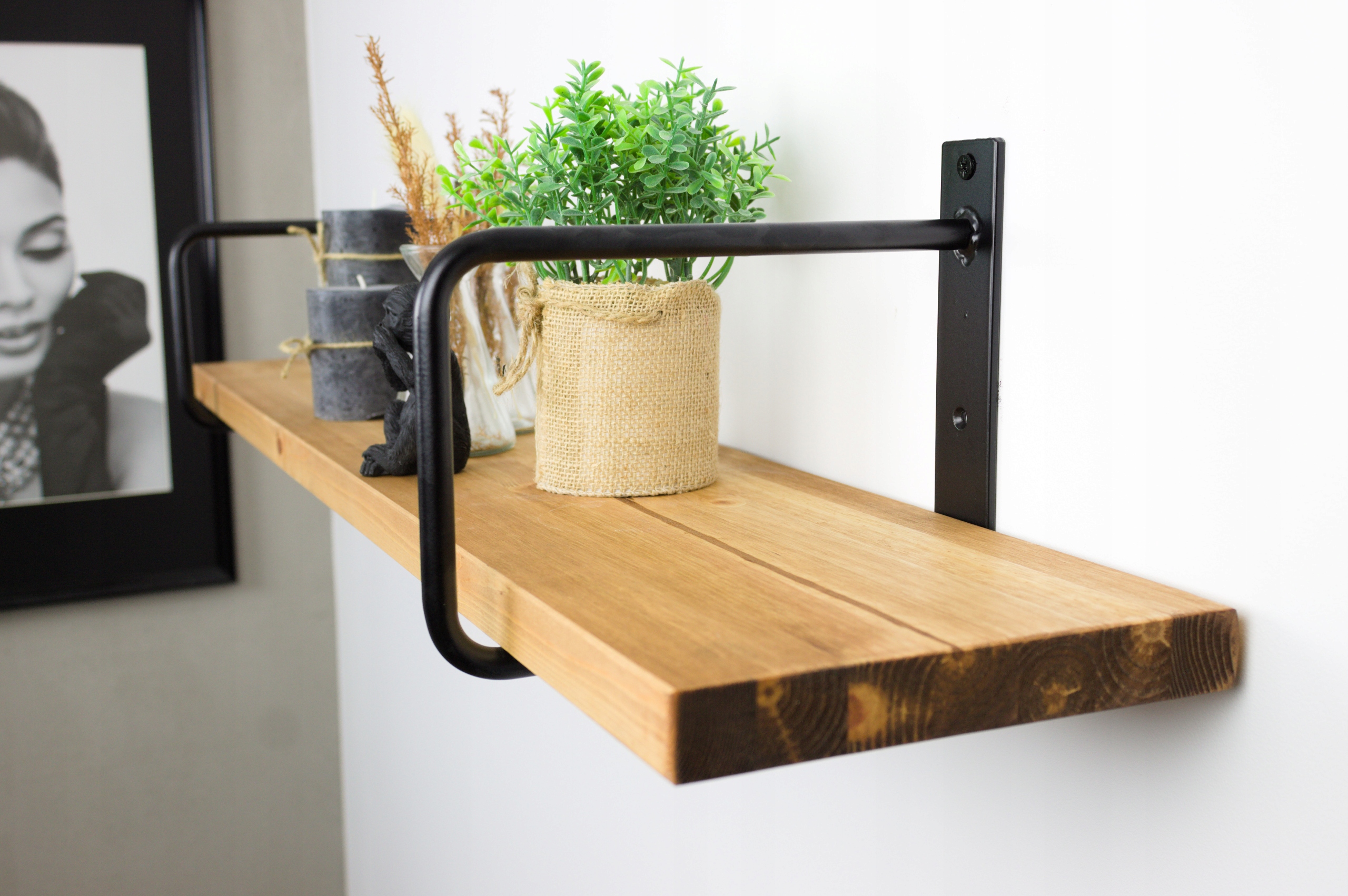 Nástěnná police Loft Rustikální dřevěná silná do obývacího pokoje 120 cm