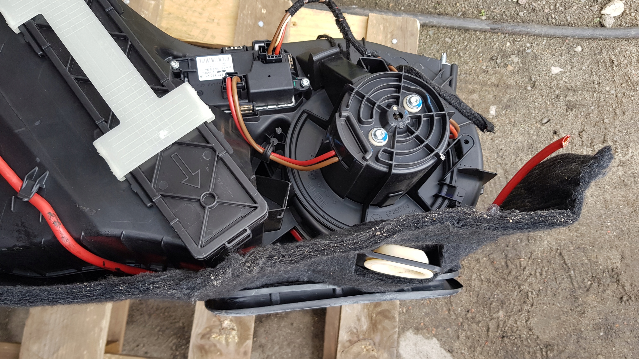 MERCEDES W212 Bloc de chauffage complet Boîte EUROPA Complète