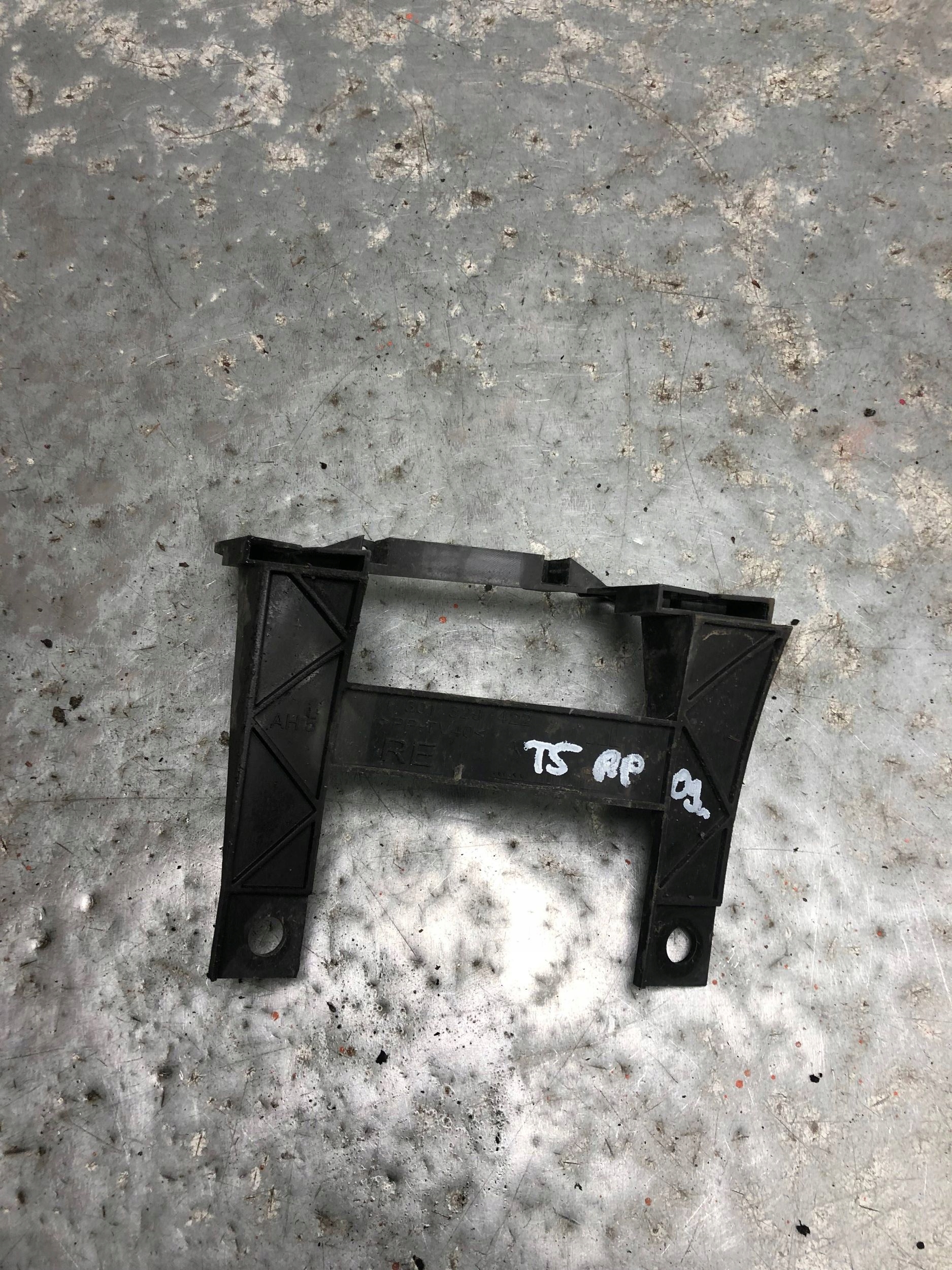 support lights right front VW T5 1301329422