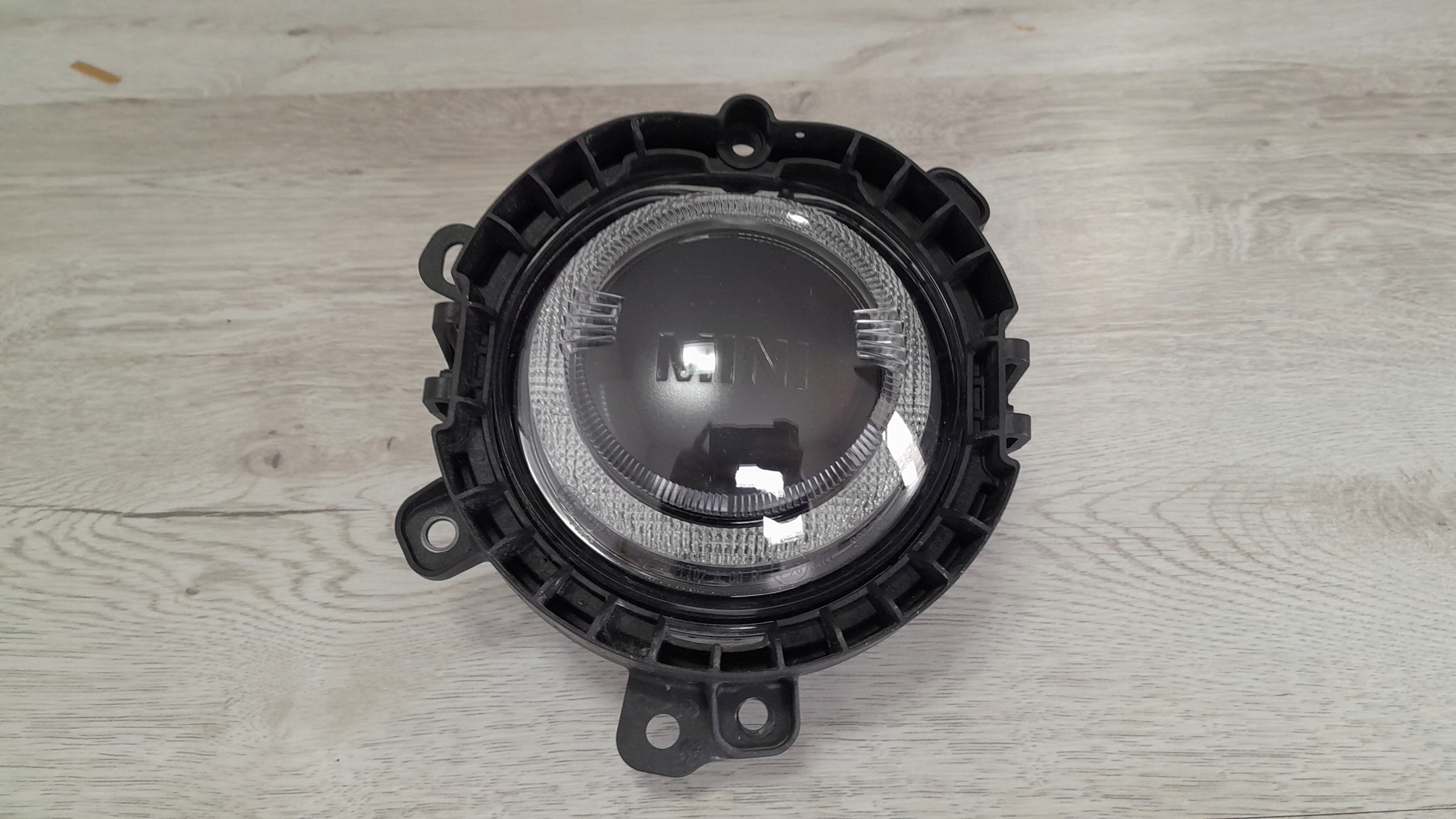 MINI COOPER COUNTRYMAN F60 ГАЛОГЕН led правый