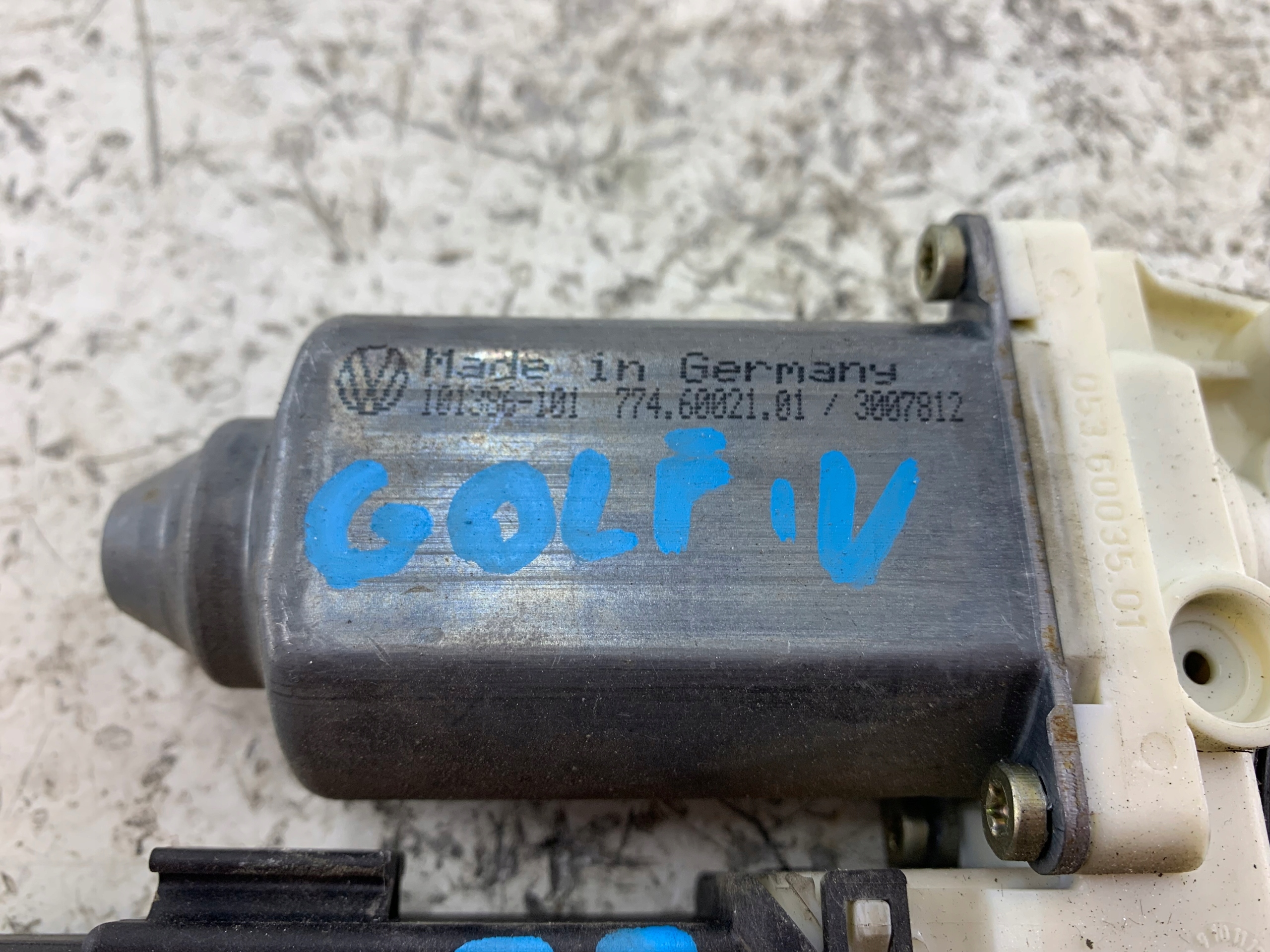 VW GOLF IV LEON and mini motor windows right front 101386-101