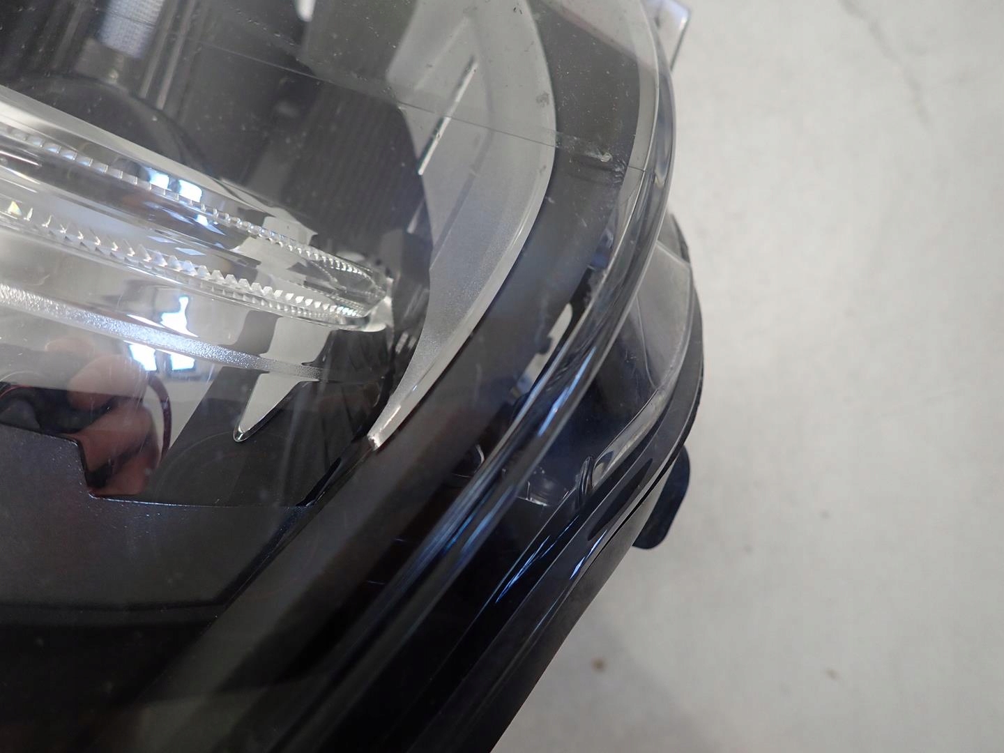 light front front right BMW 1 F20 2011-2015 BI-XENON 7229678