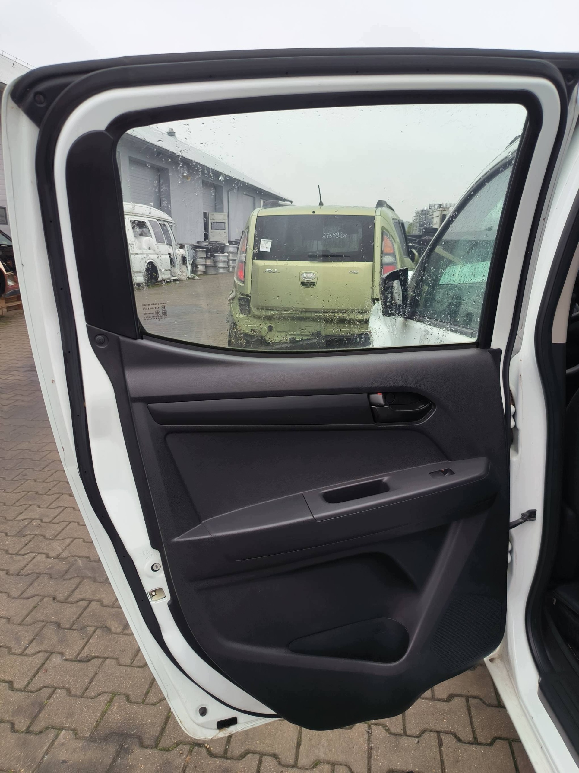 tür links heck 2019 ISUZU D-Max II LIFT