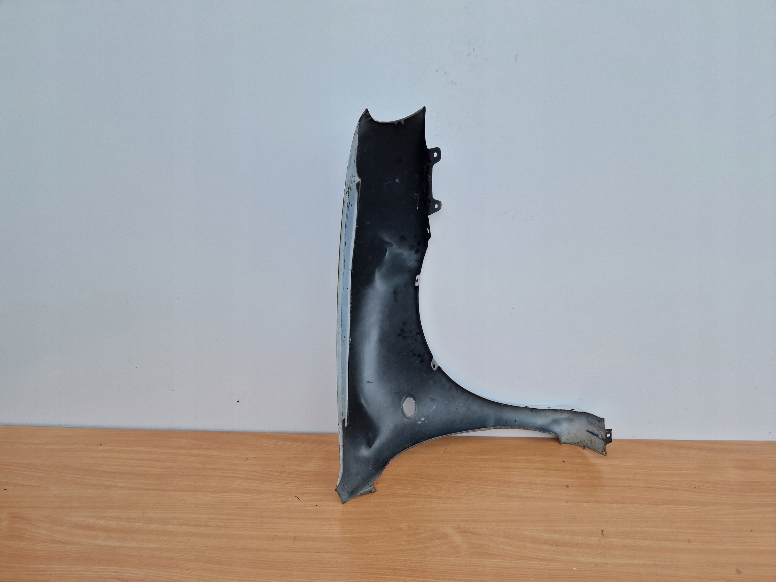MAZDA 121 92-96 ROK left fender front original