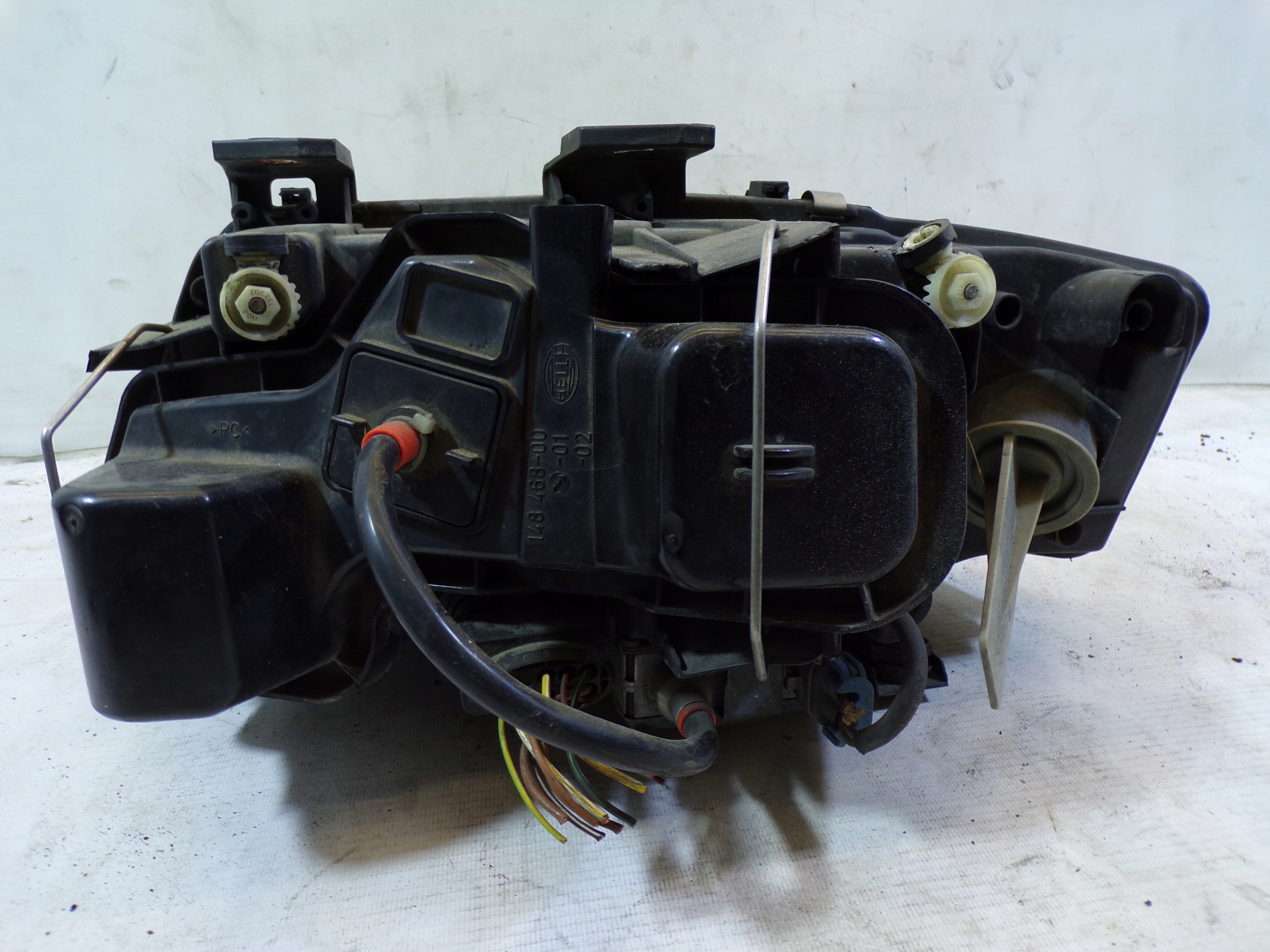 light front front right AUDI A4 B6 XENON (1) (K1)